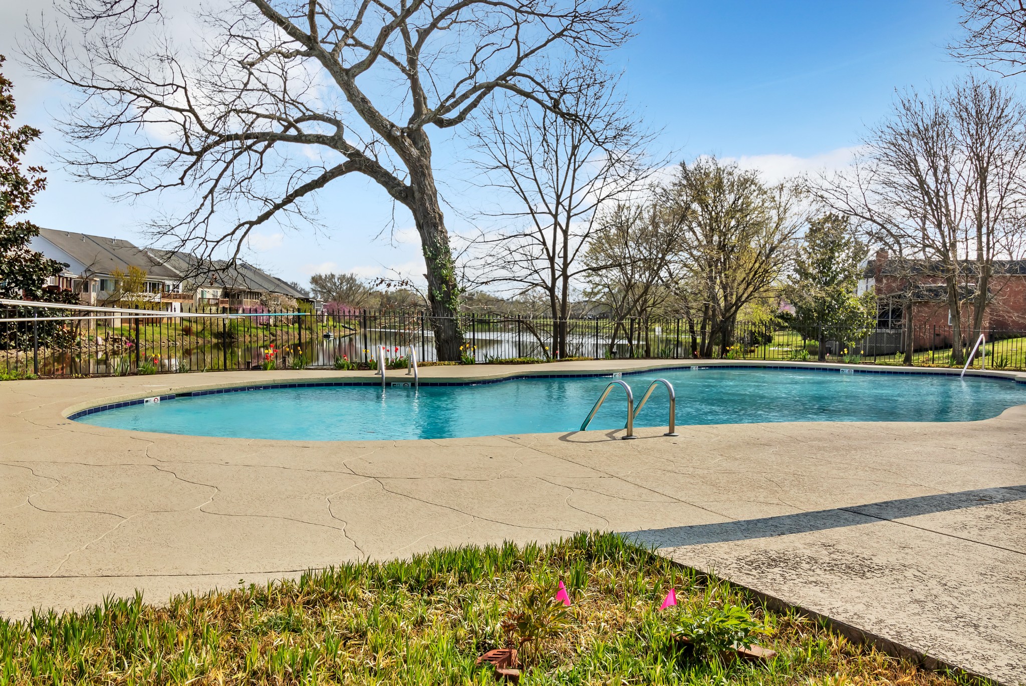 517 Harbor Village Dr