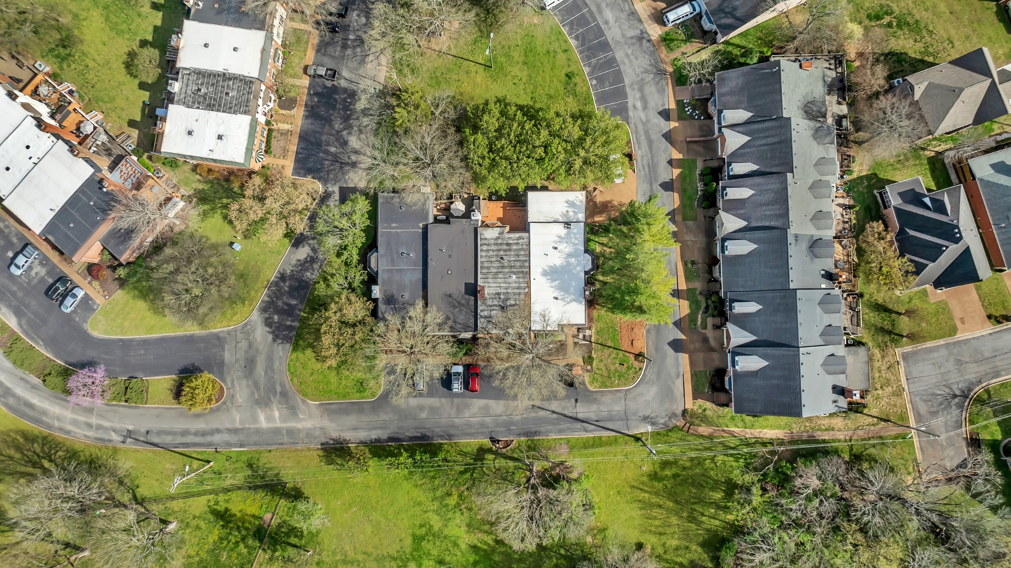 517 Harbor Village Dr