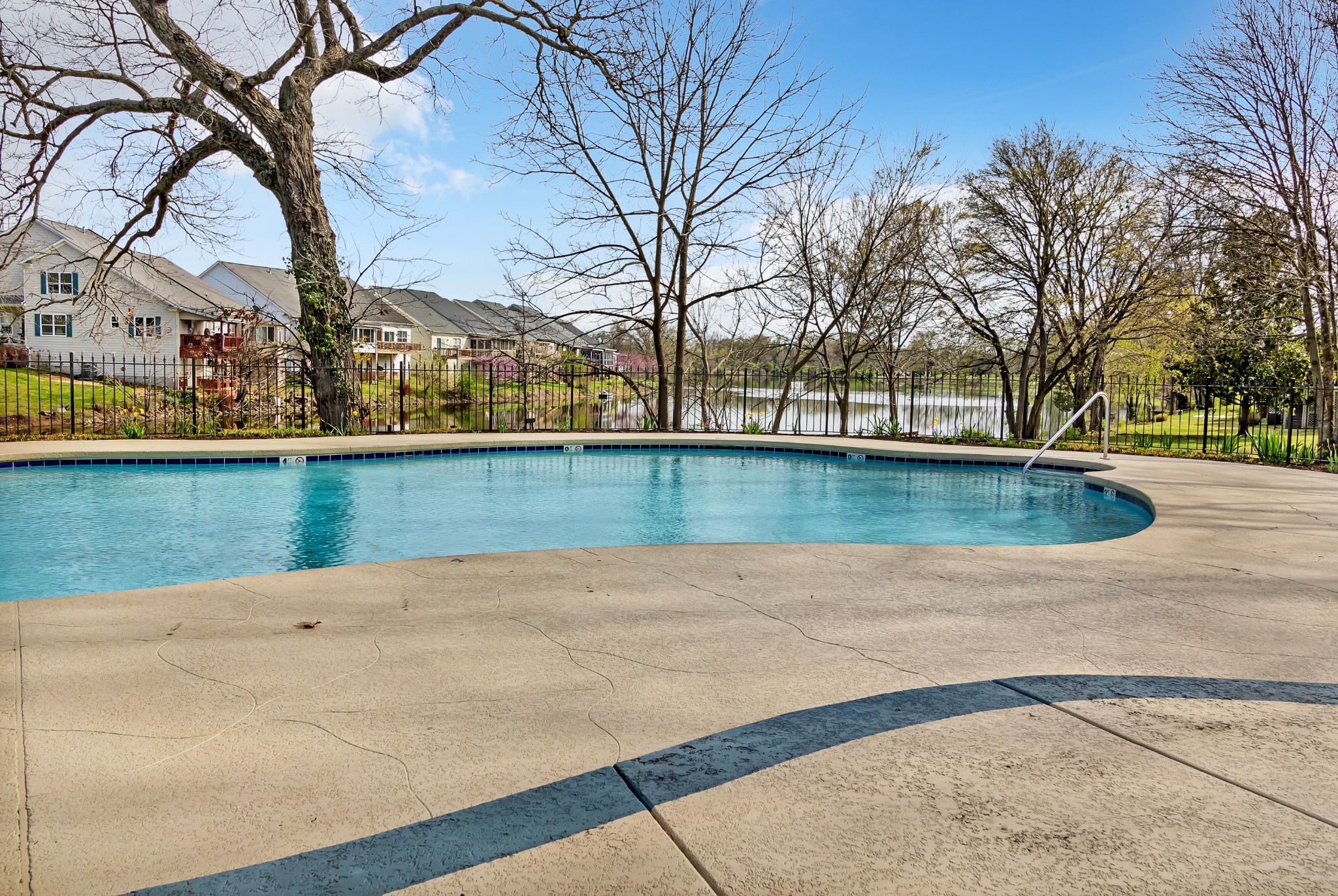 517 Harbor Village Dr