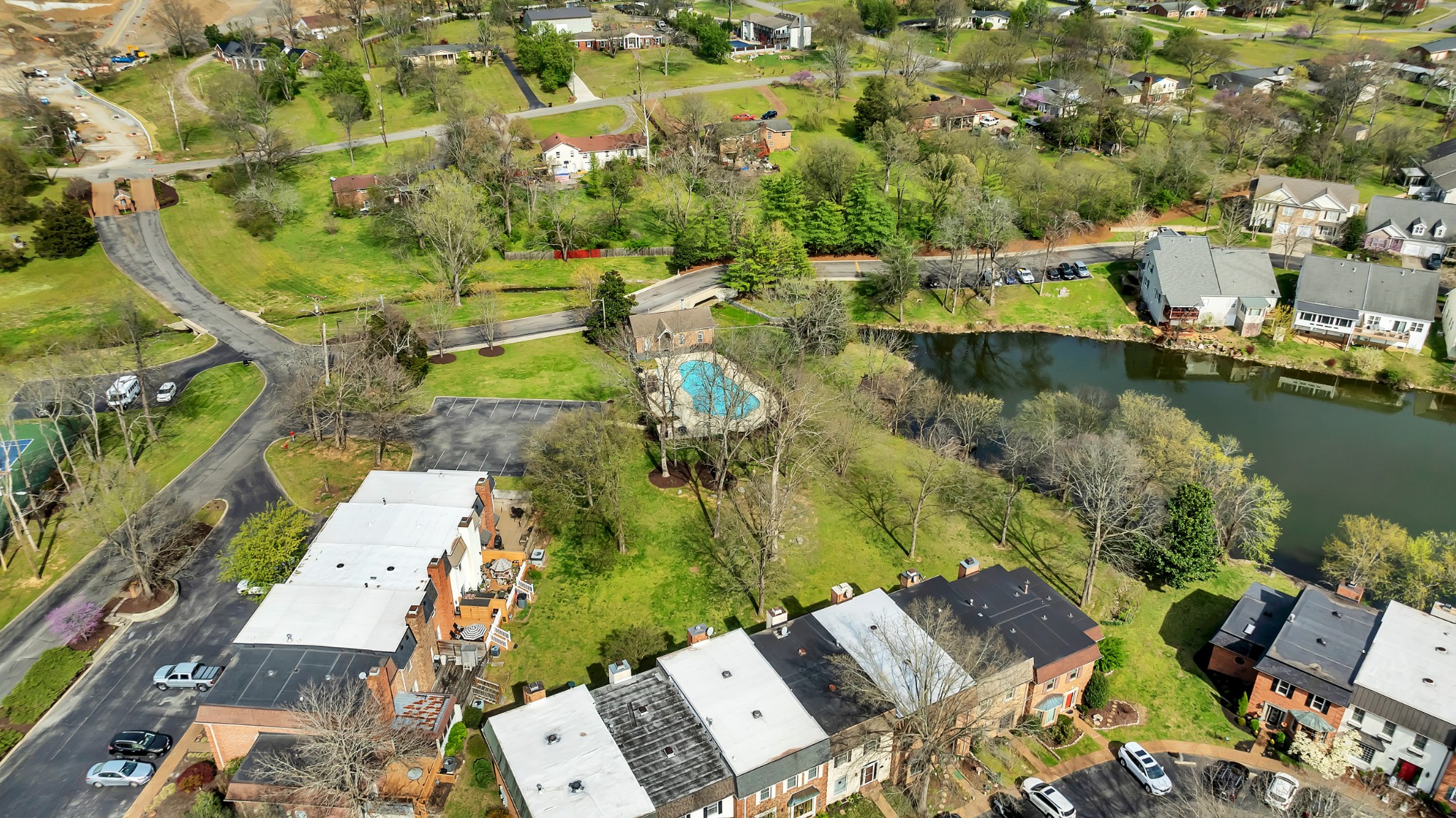 517 Harbor Village Dr