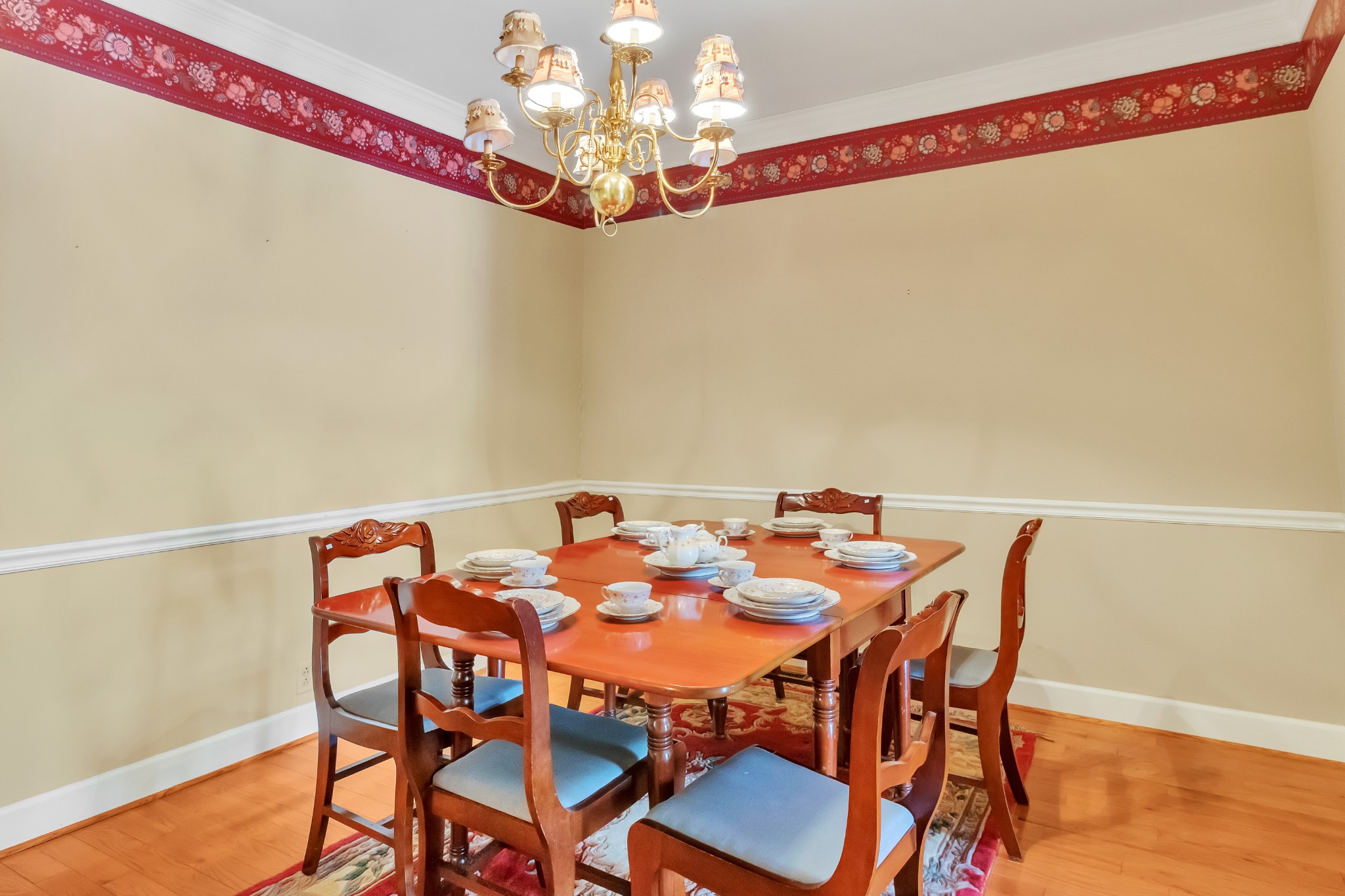 517 Harbor Village Dr
