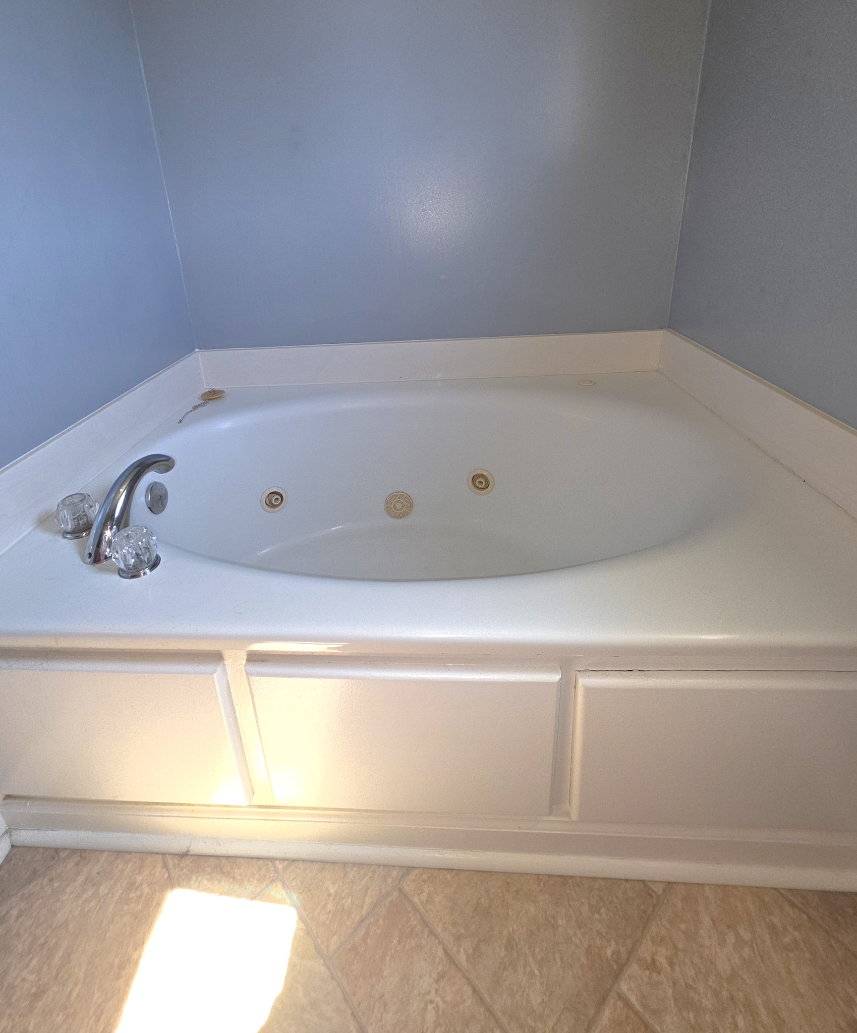 302 Cypress Ct
