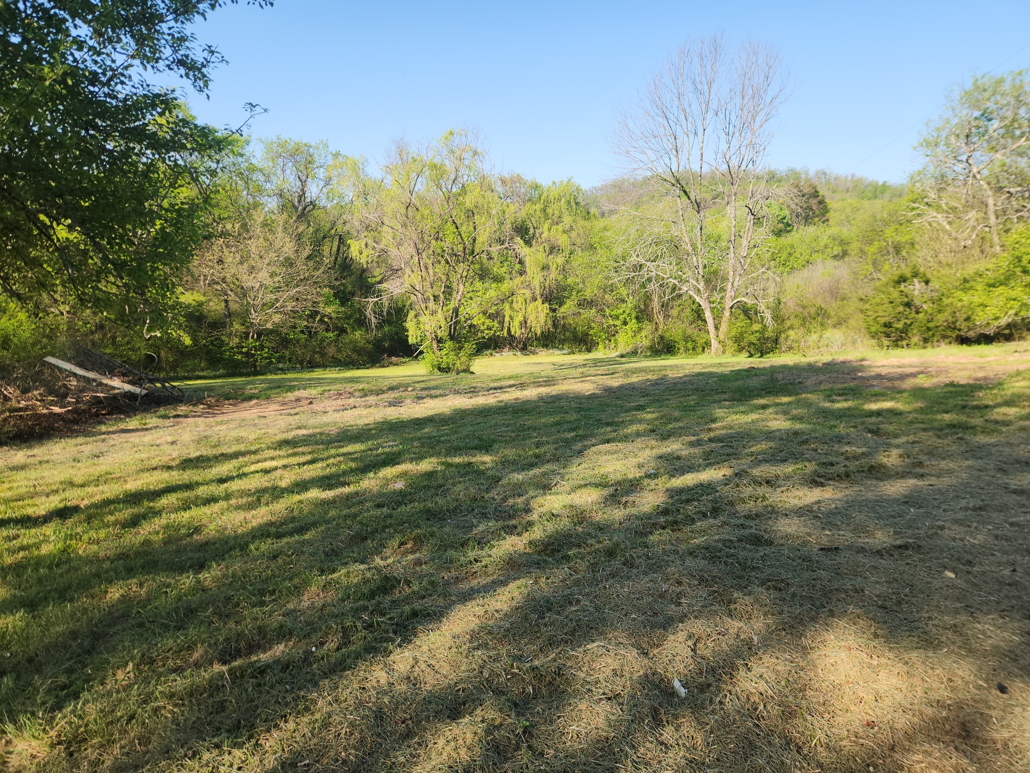 495 Gammons Ln