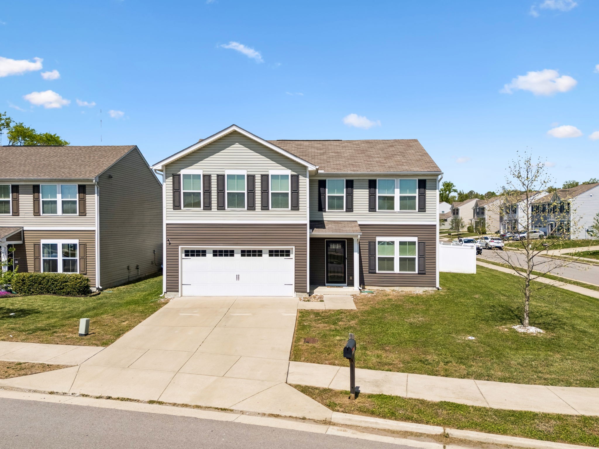1937 Belle Arbor Dr