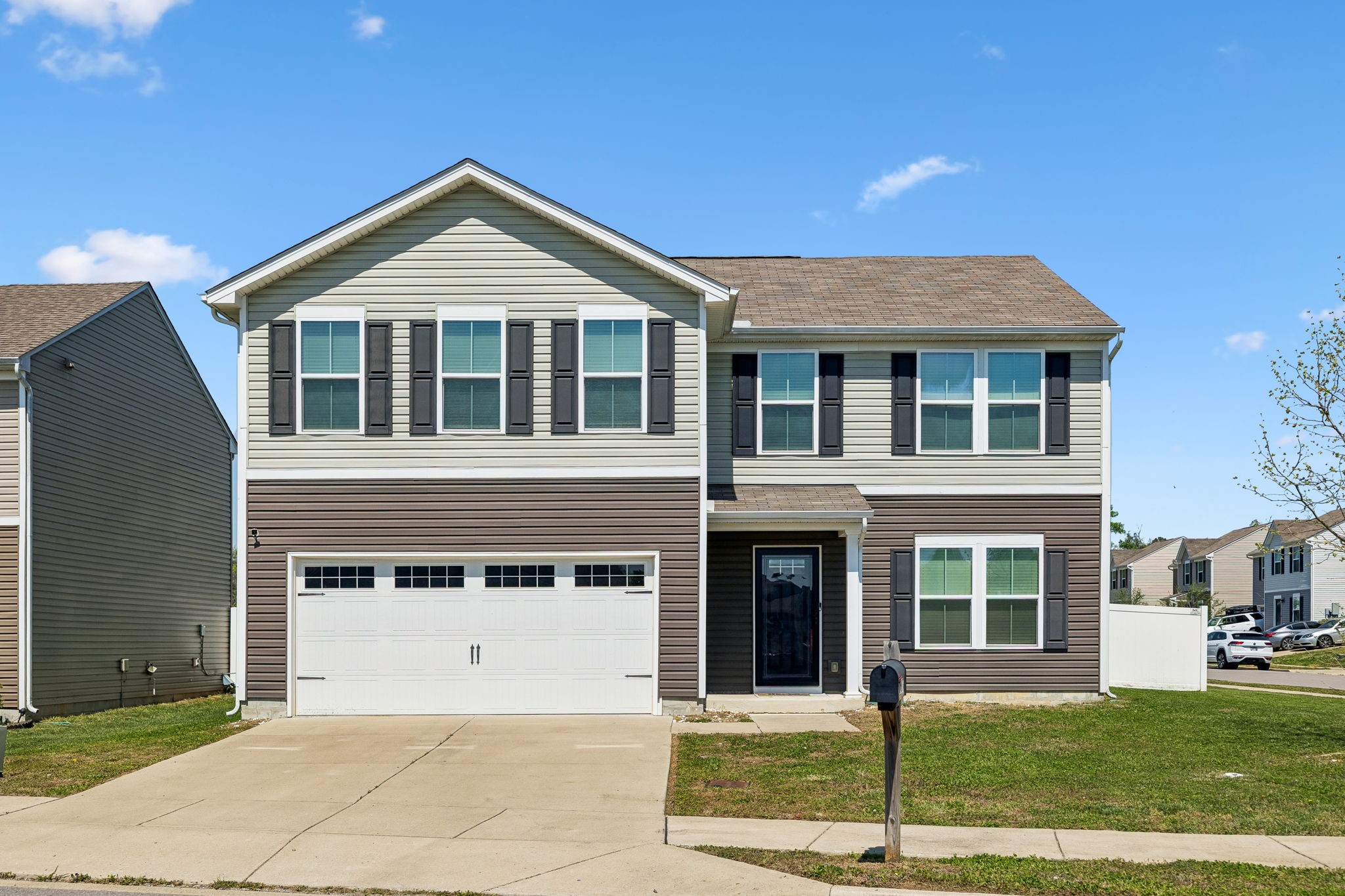 1937 Belle Arbor Dr