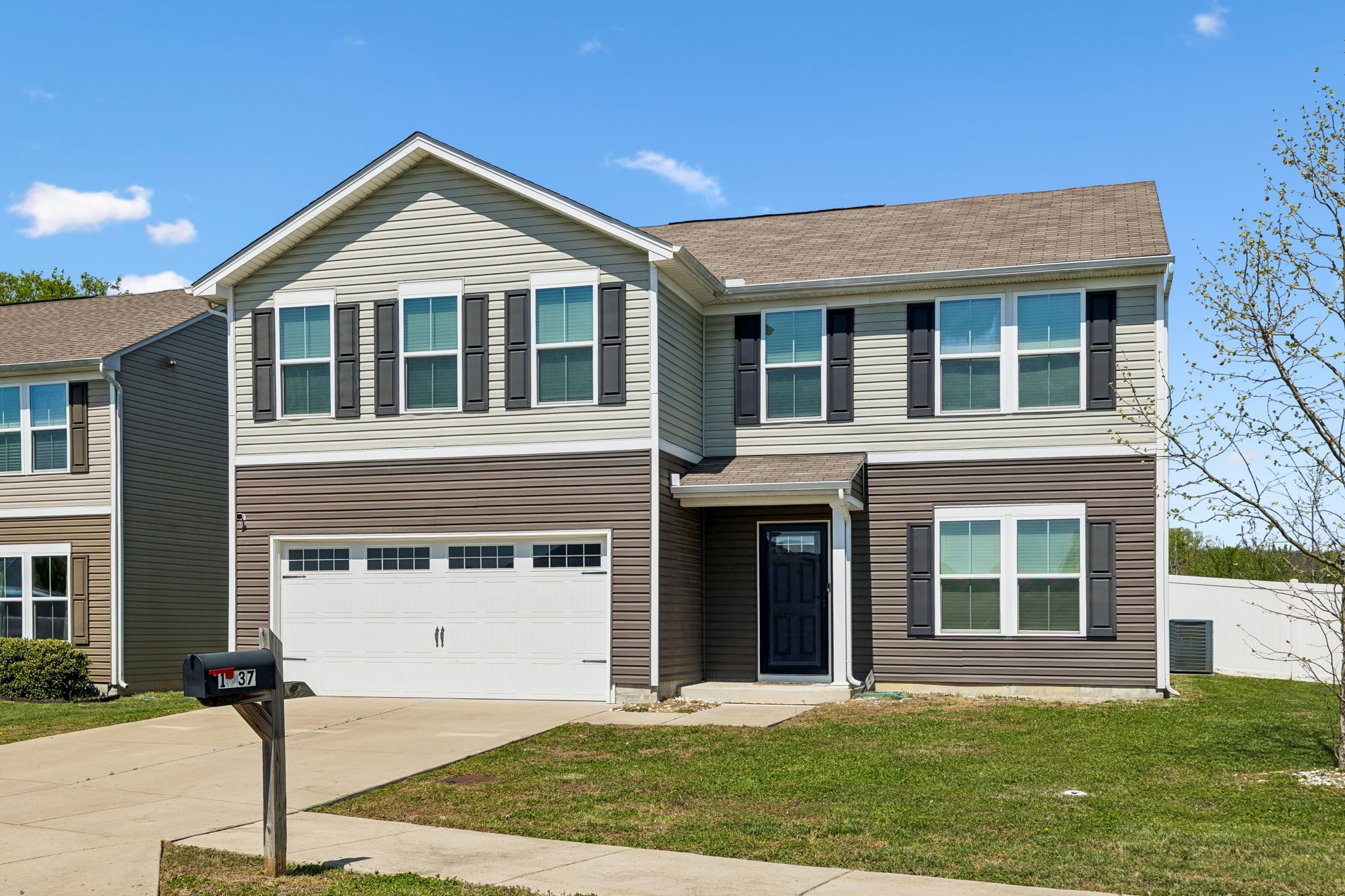 1937 Belle Arbor Dr