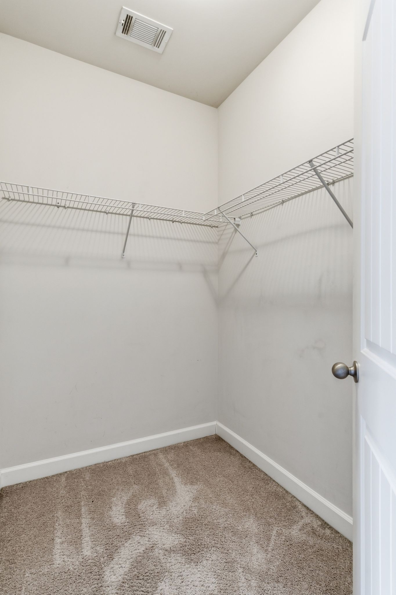1040 Charlie Daniels Pkwy Unit: 156