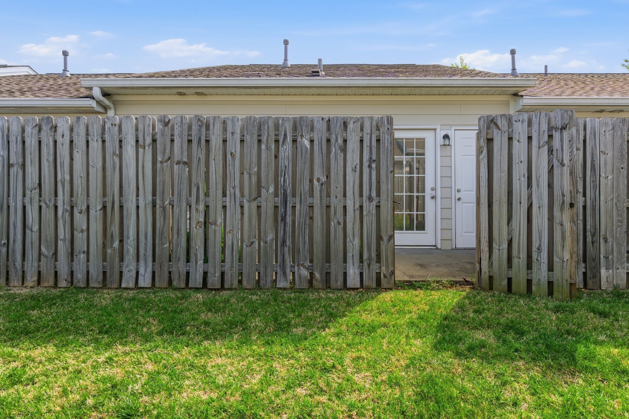 1040 Charlie Daniels Pkwy Unit: 156