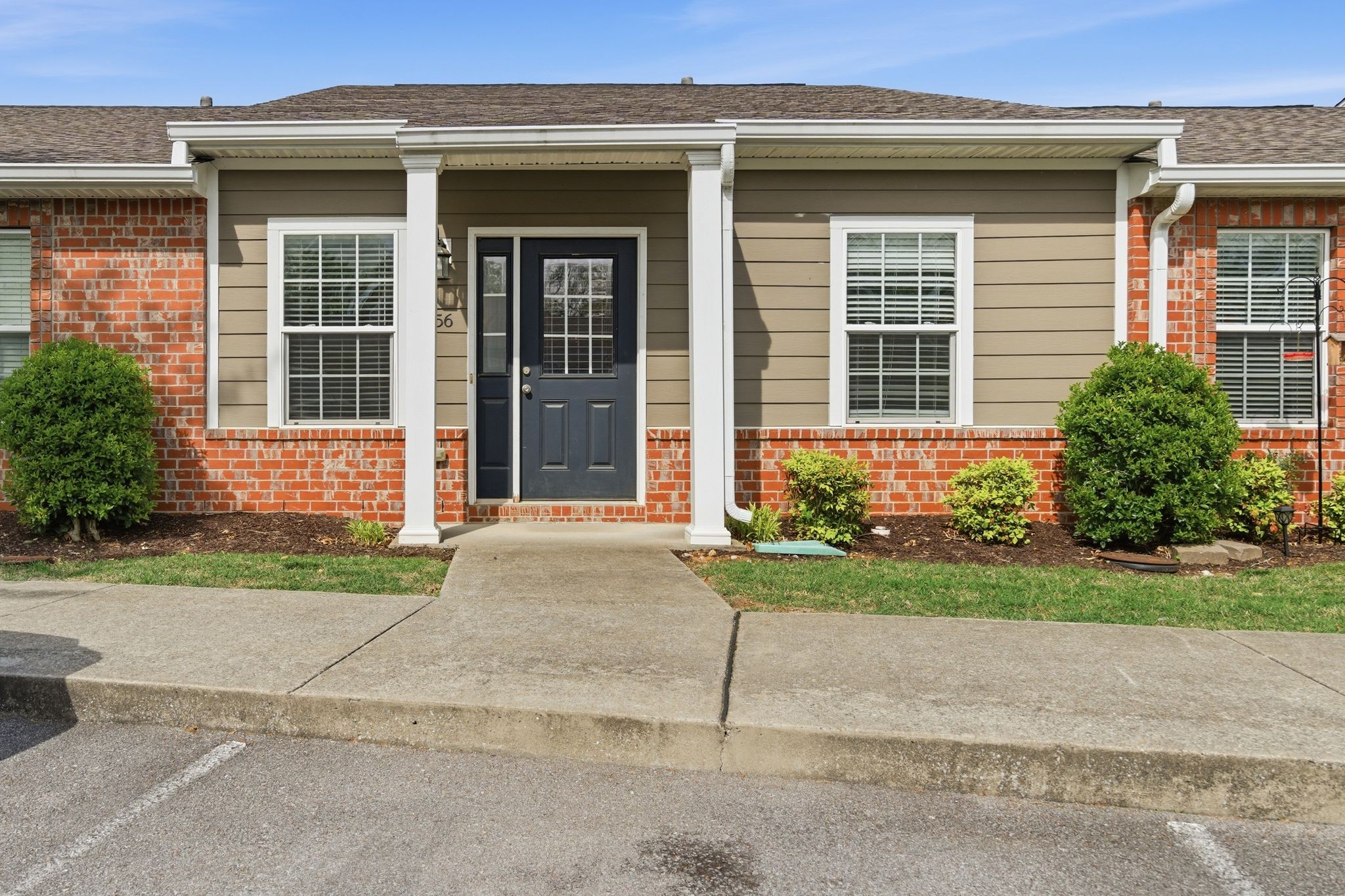 1040 Charlie Daniels Pkwy Unit: 156