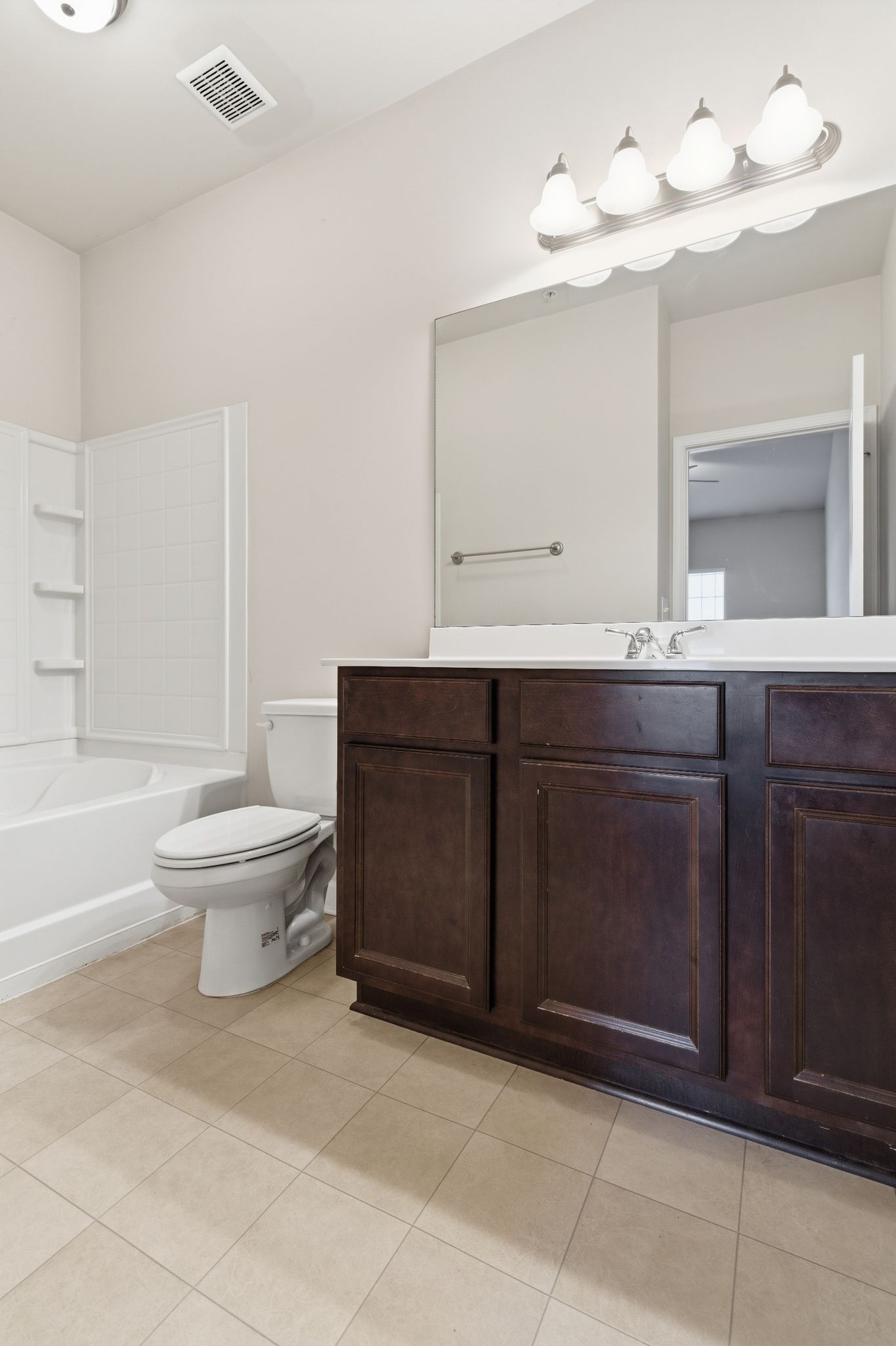 1040 Charlie Daniels Pkwy Unit: 156