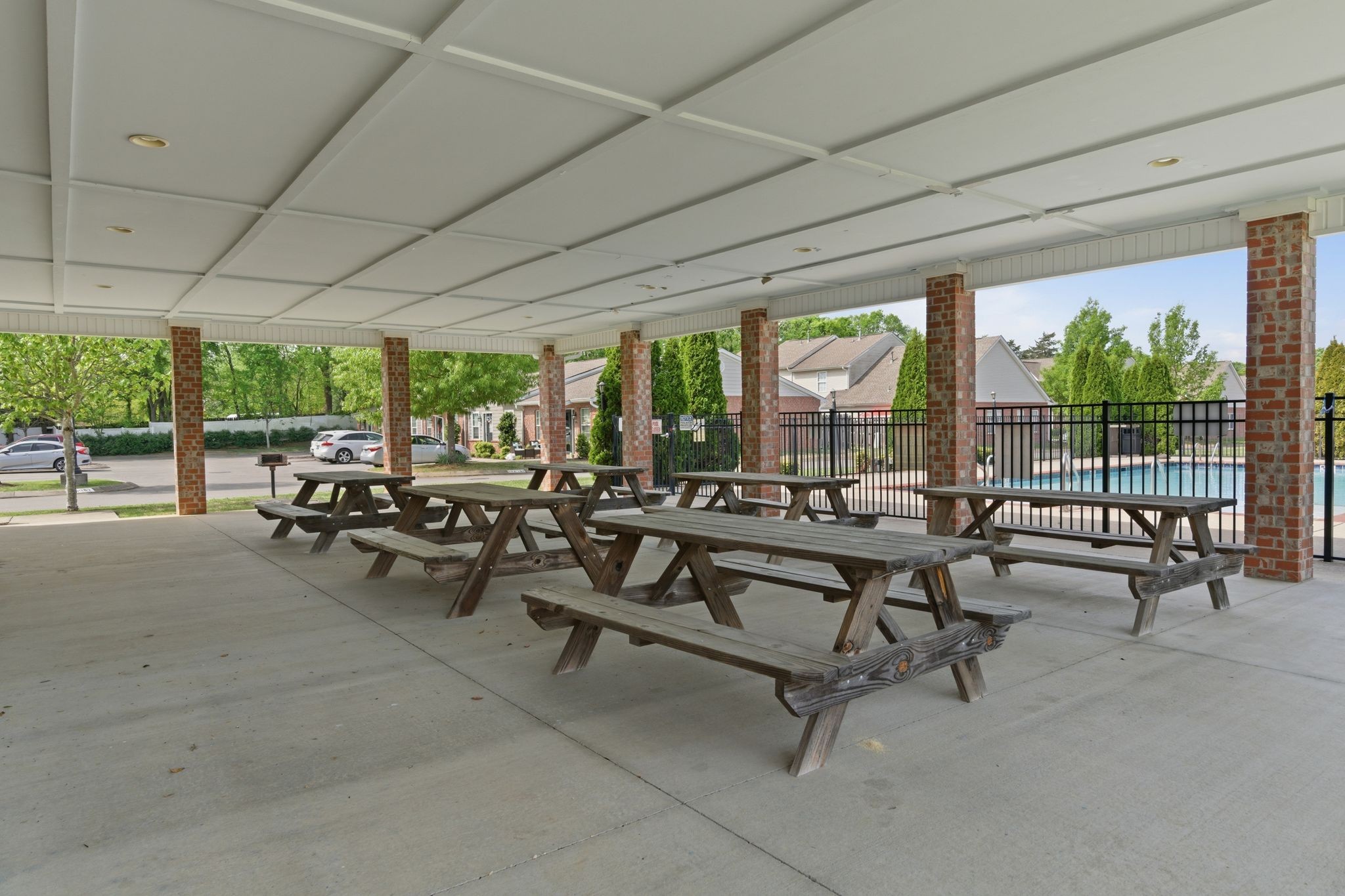1040 Charlie Daniels Pkwy Unit: 156