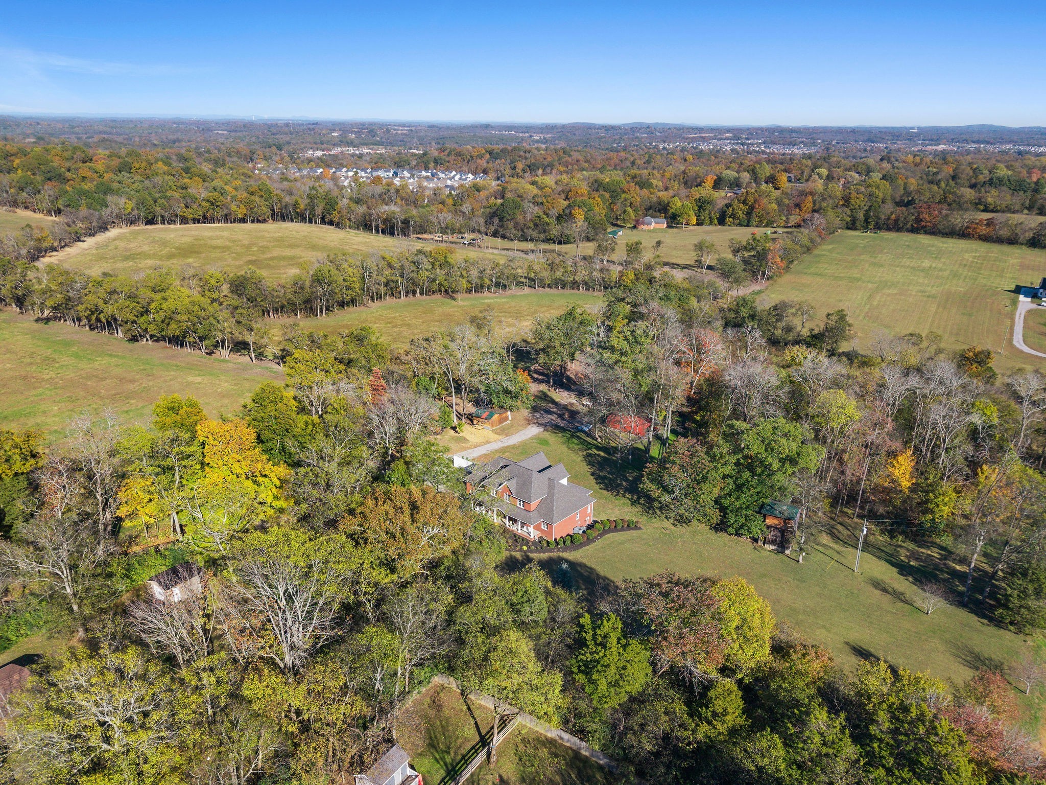 753 Tate Ln