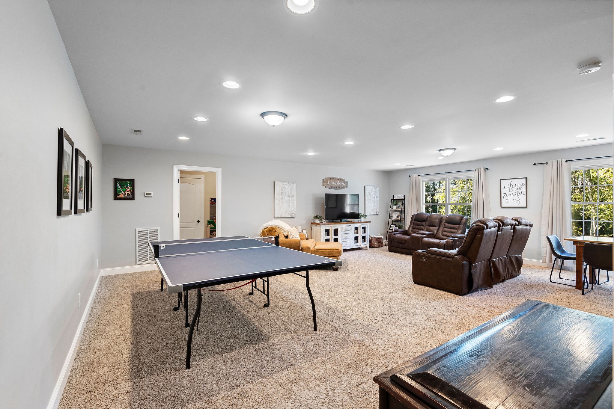 753 Tate Ln
