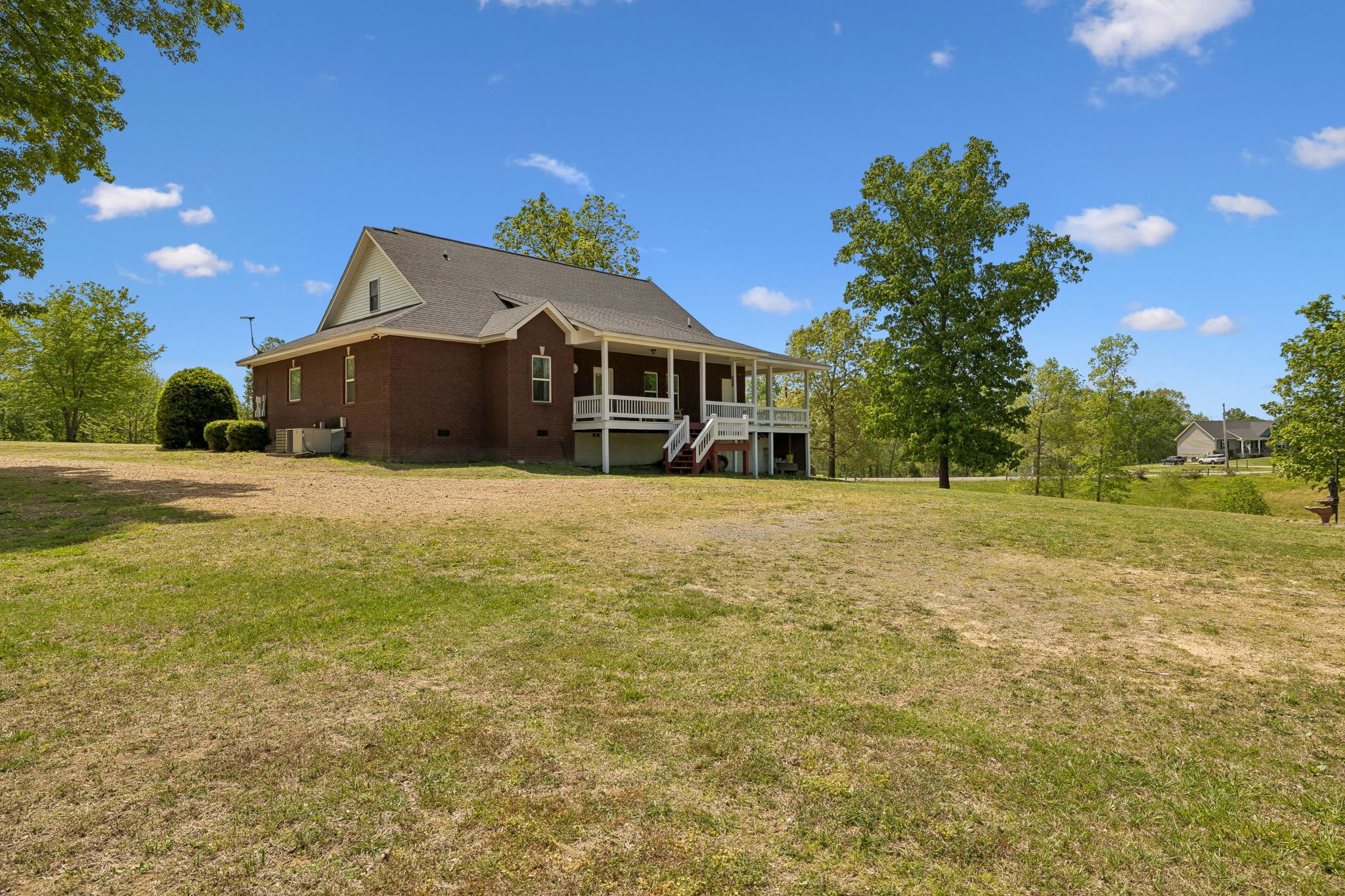 1709 Holland Rd