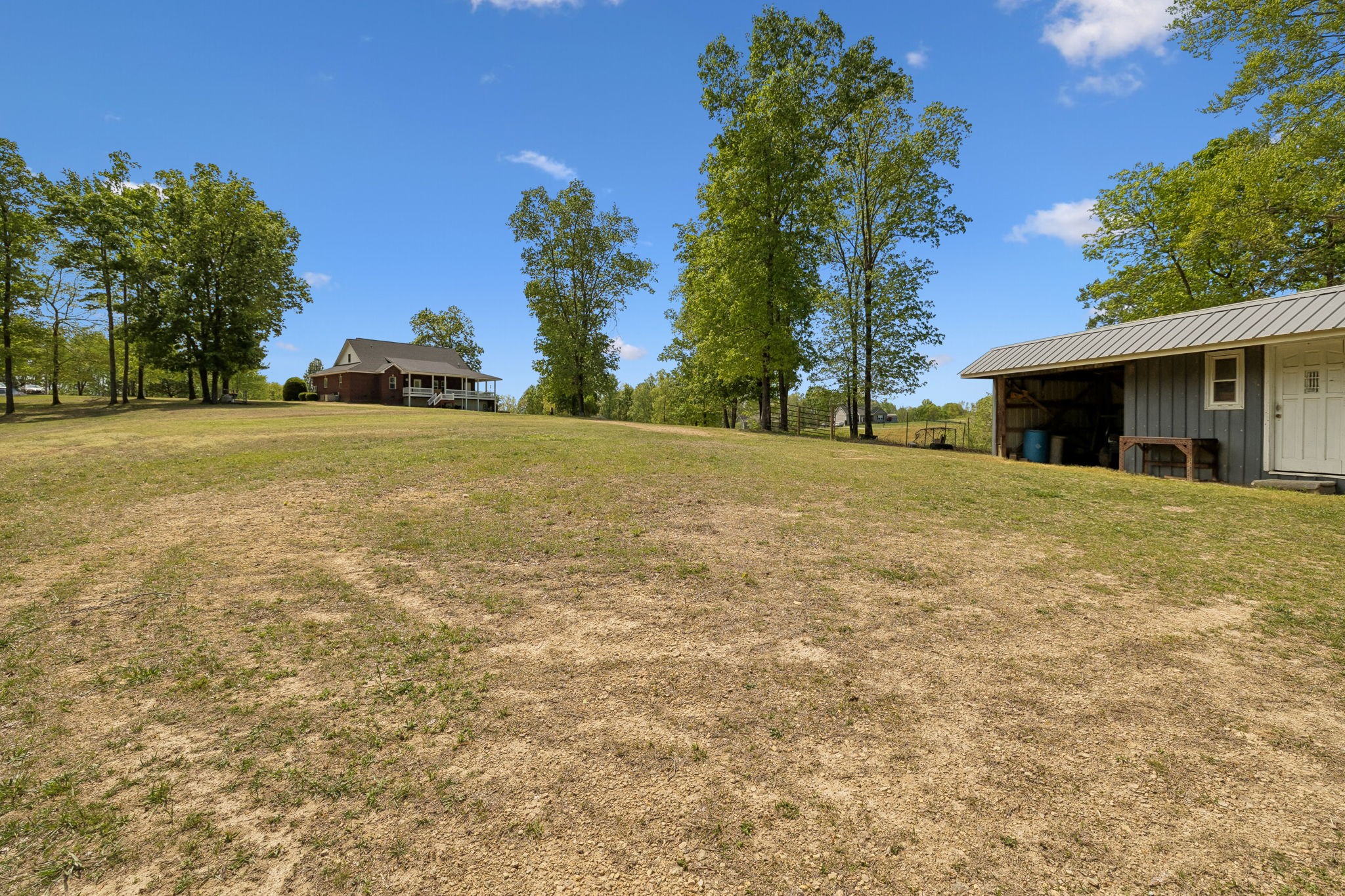 1709 Holland Rd