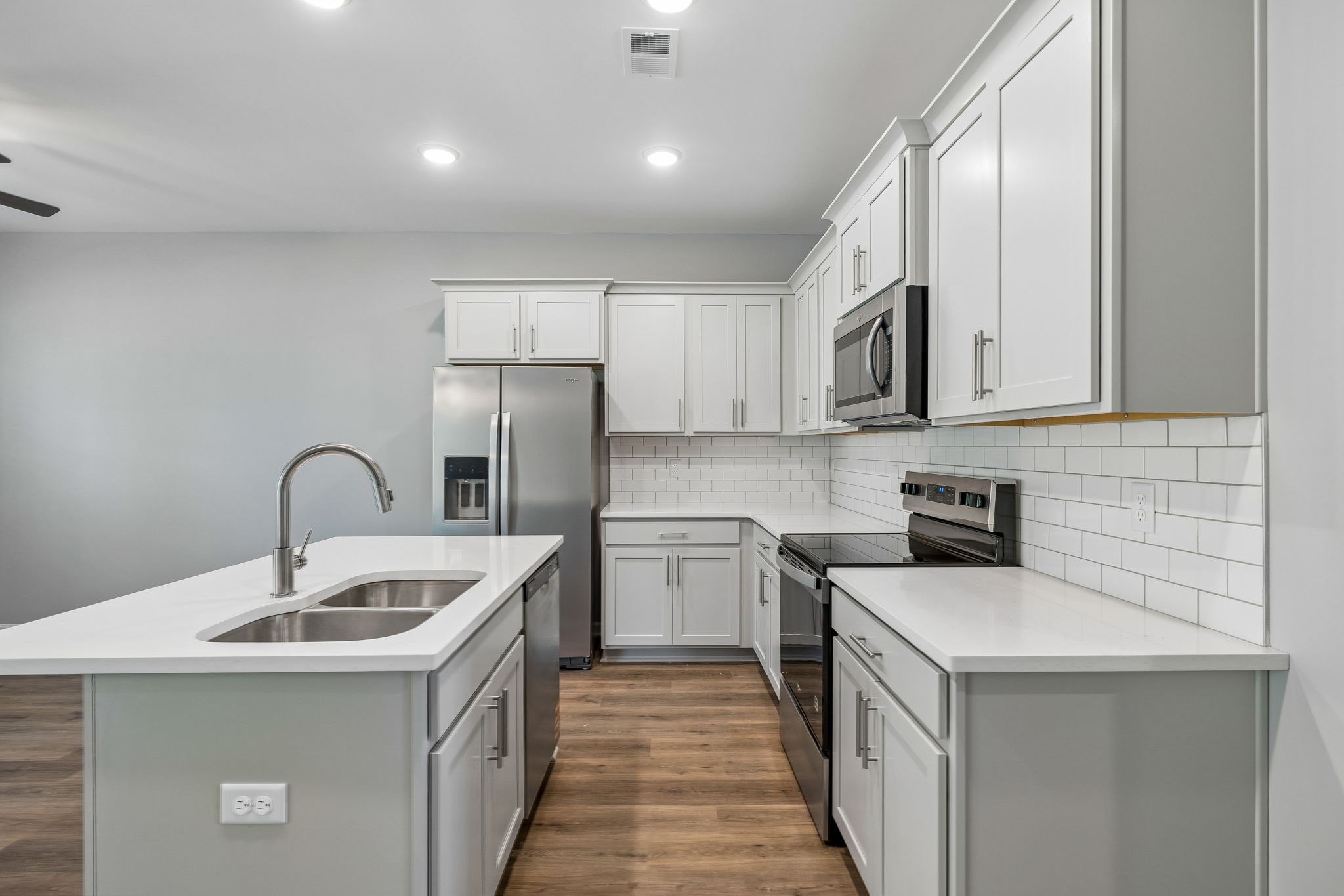 351 Carver Connection