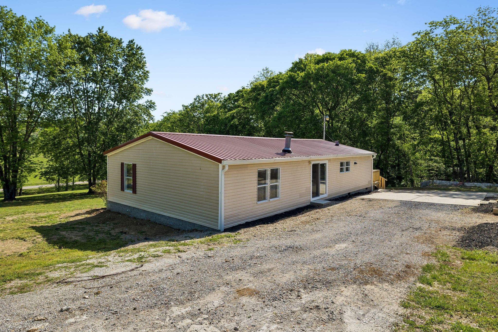 1085 Hawkins Branch Rd