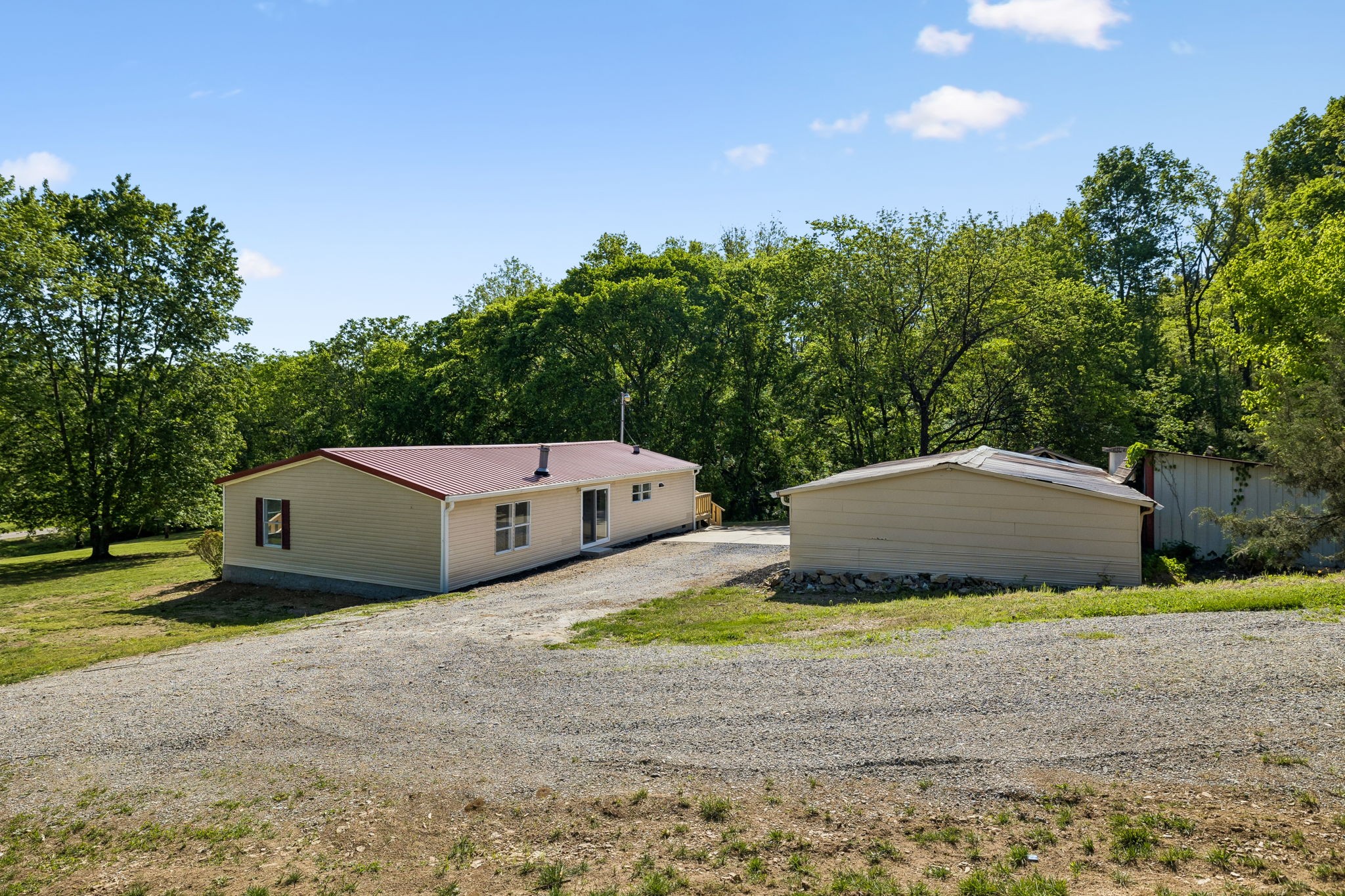 1085 Hawkins Branch Rd