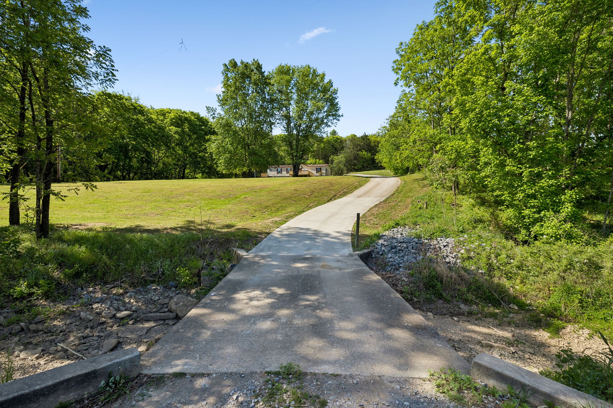 1085 Hawkins Branch Rd