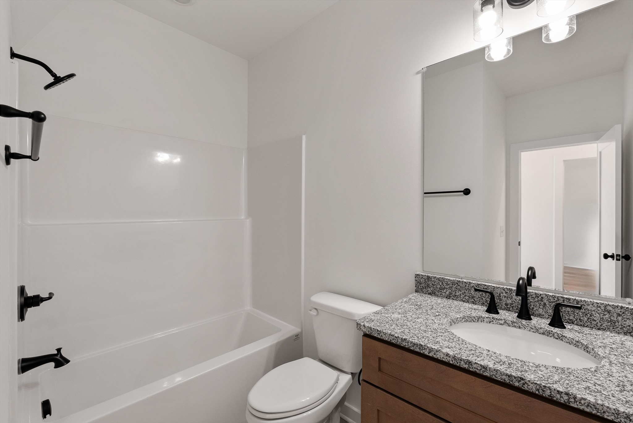 1000 Bryan St Unit: B