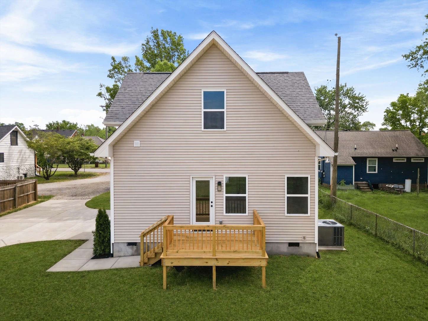 1000 Bryan St Unit: B