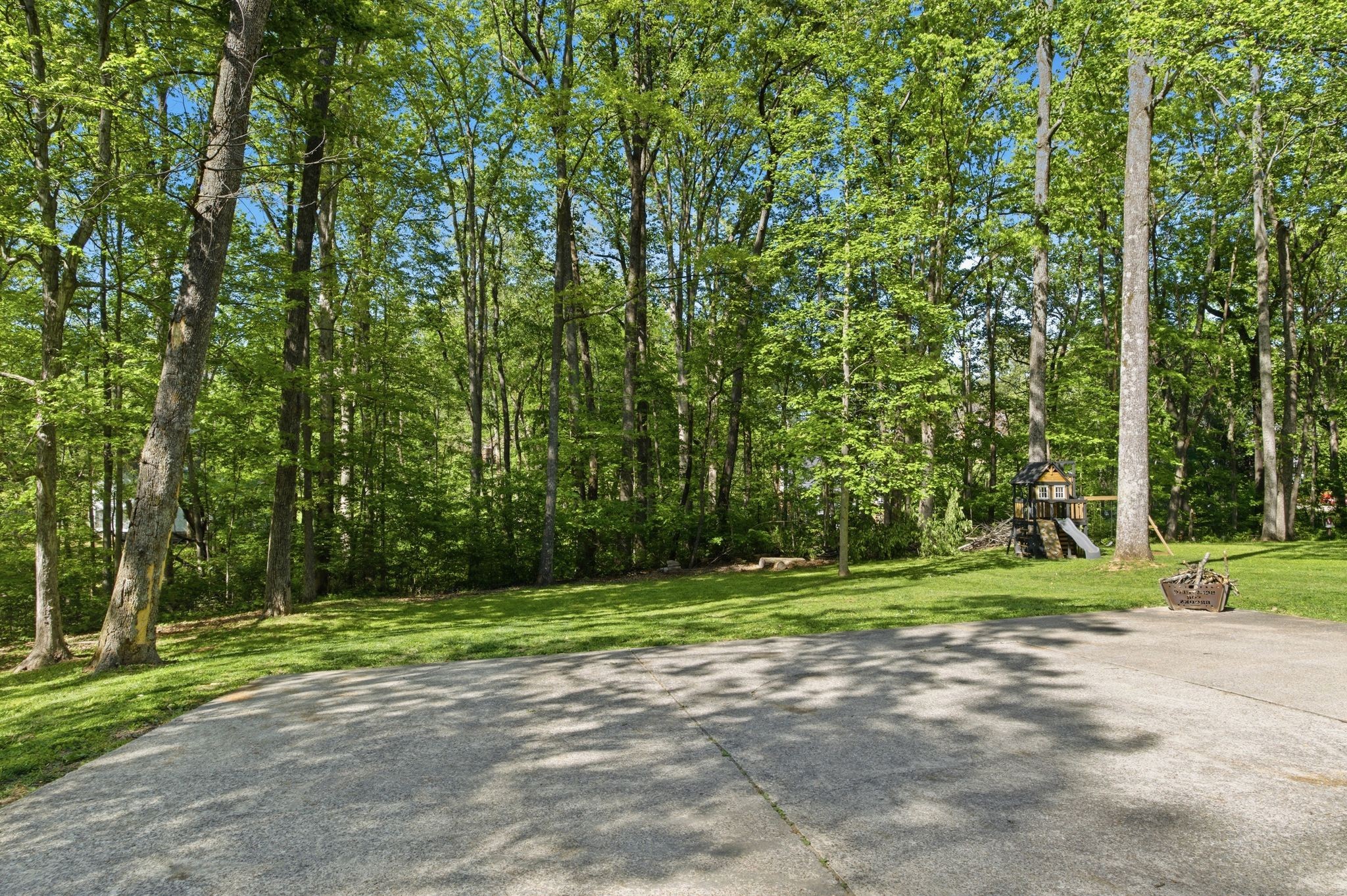 424 Tyler Ct