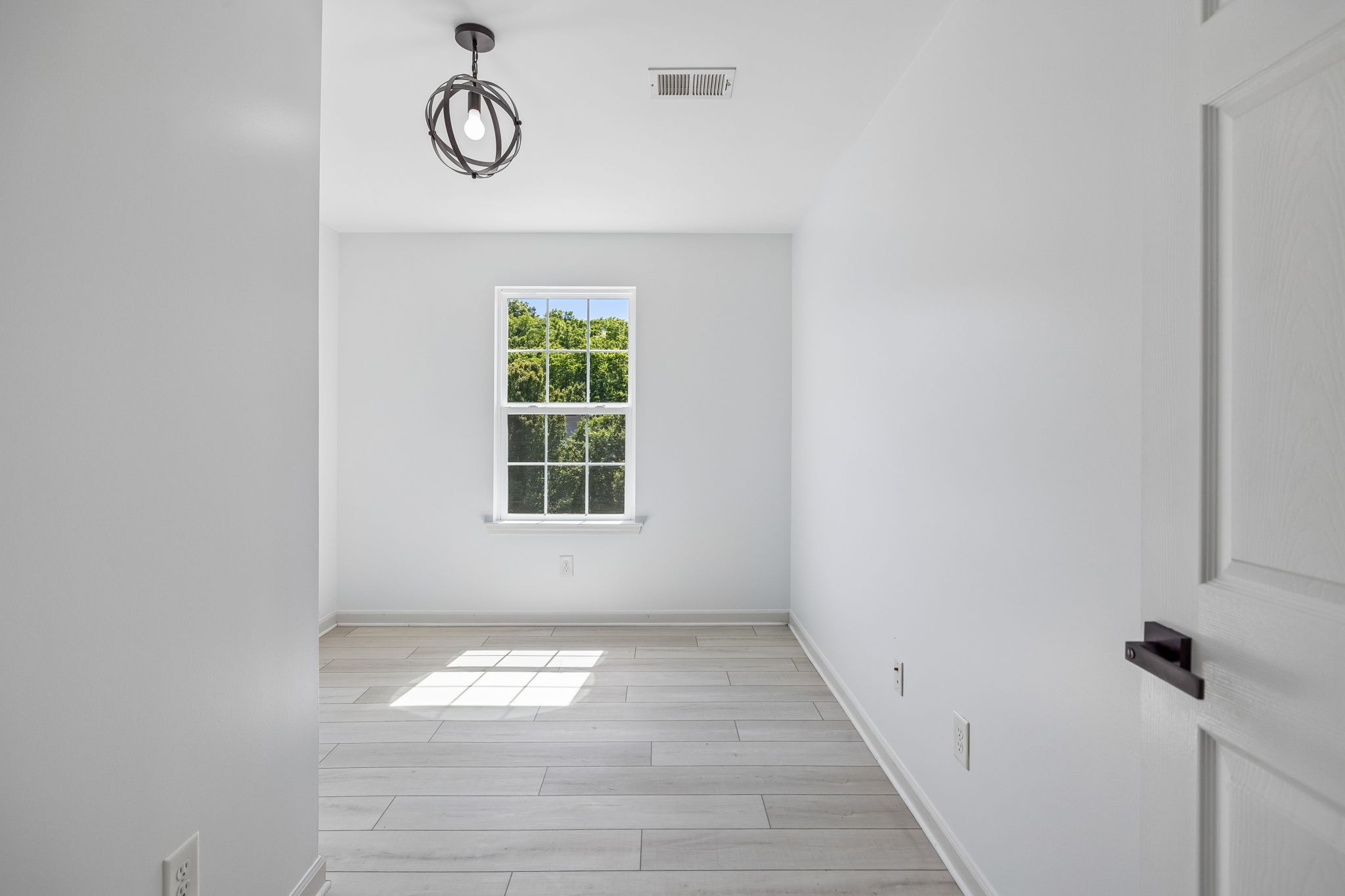 3443 Blackberry Ln