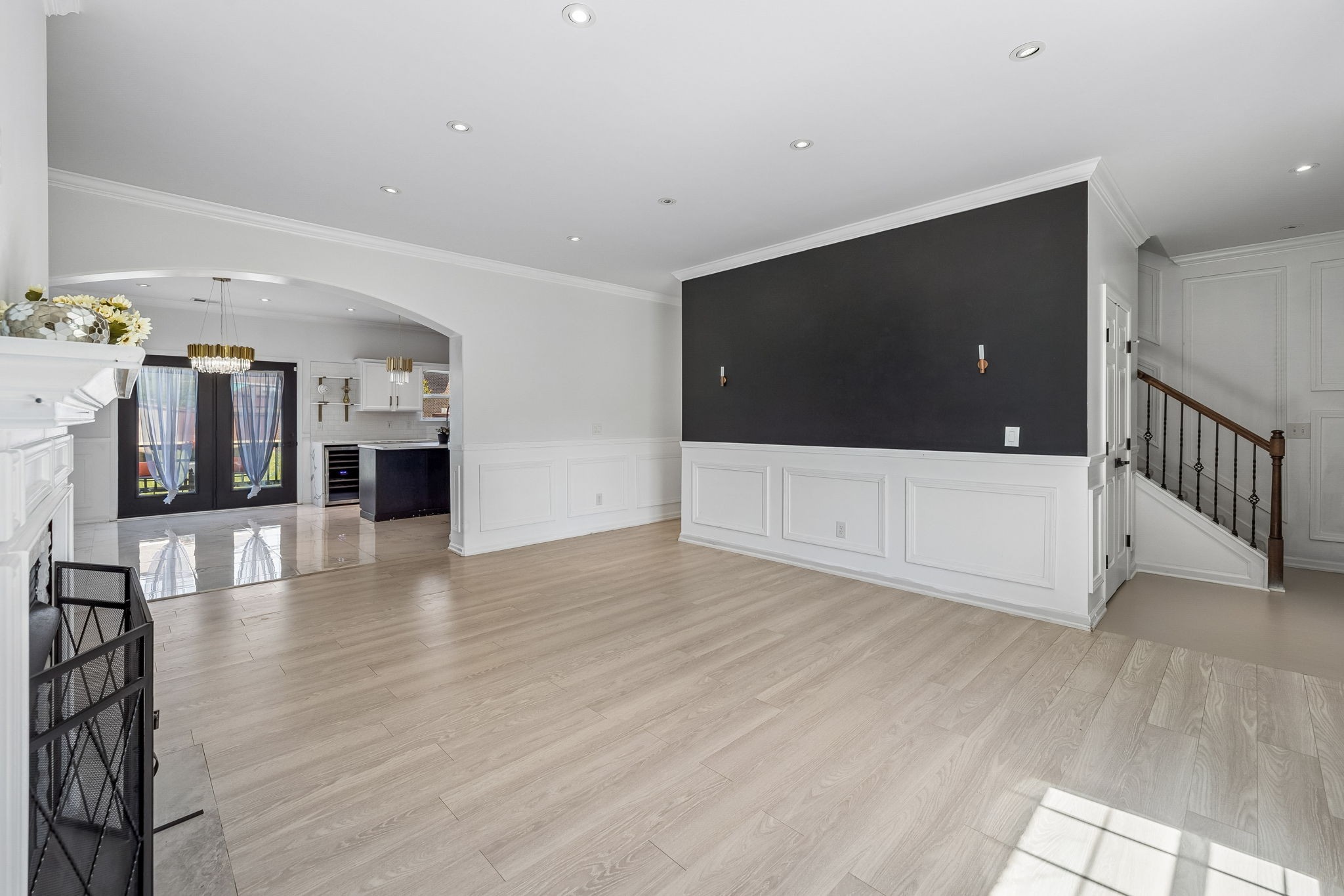 3443 Blackberry Ln