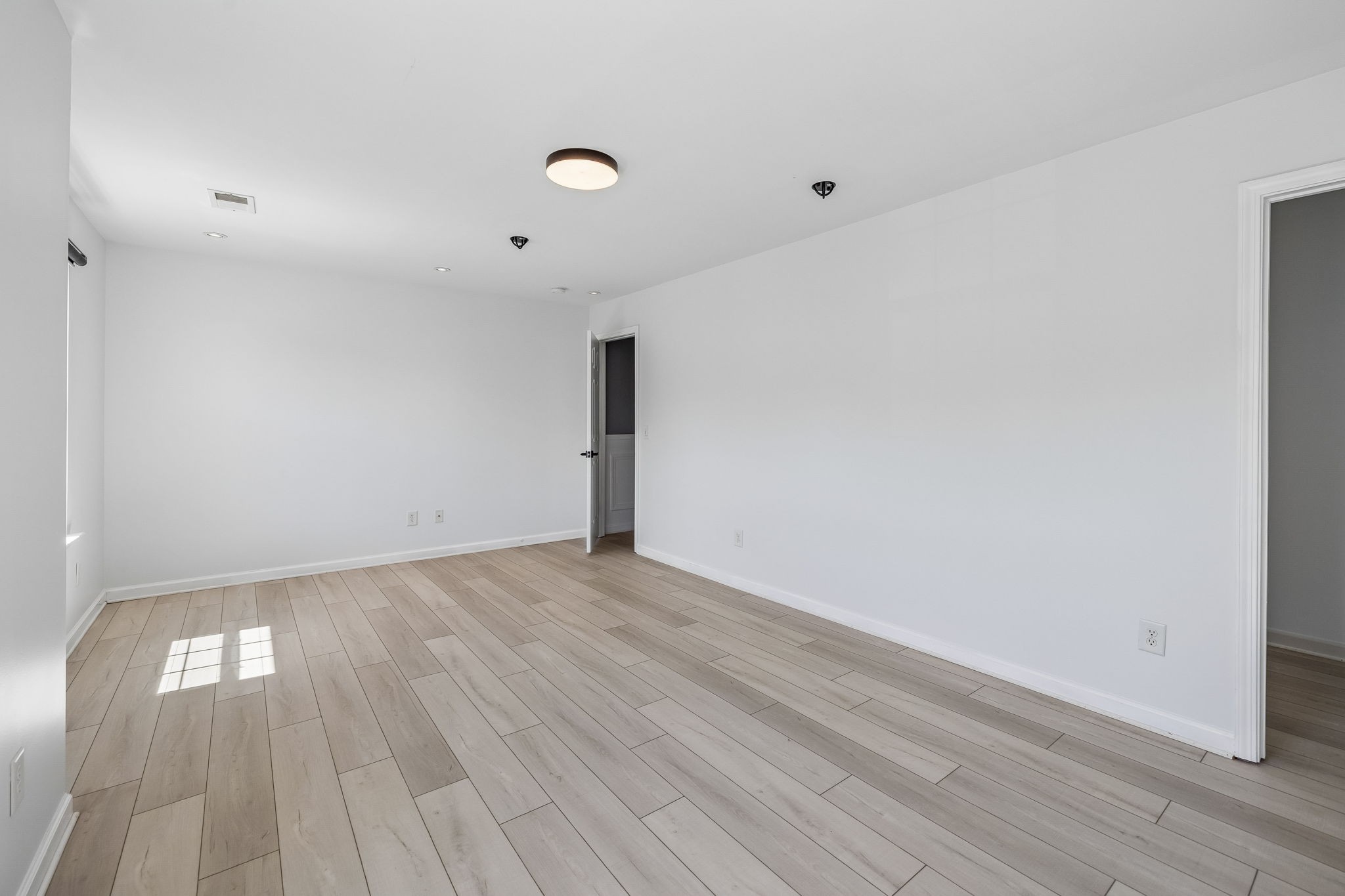3443 Blackberry Ln