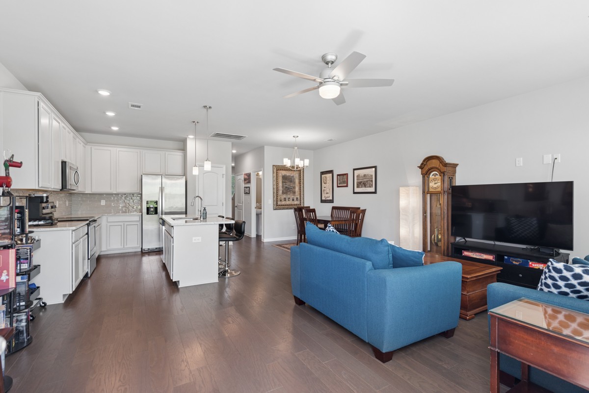 118 Bluestem Ct