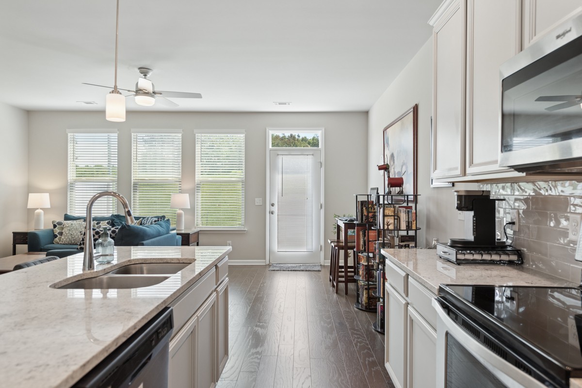 118 Bluestem Ct