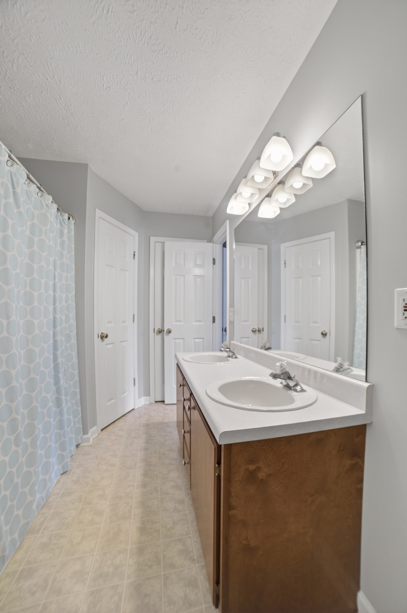 929 Pebble Beach Cir