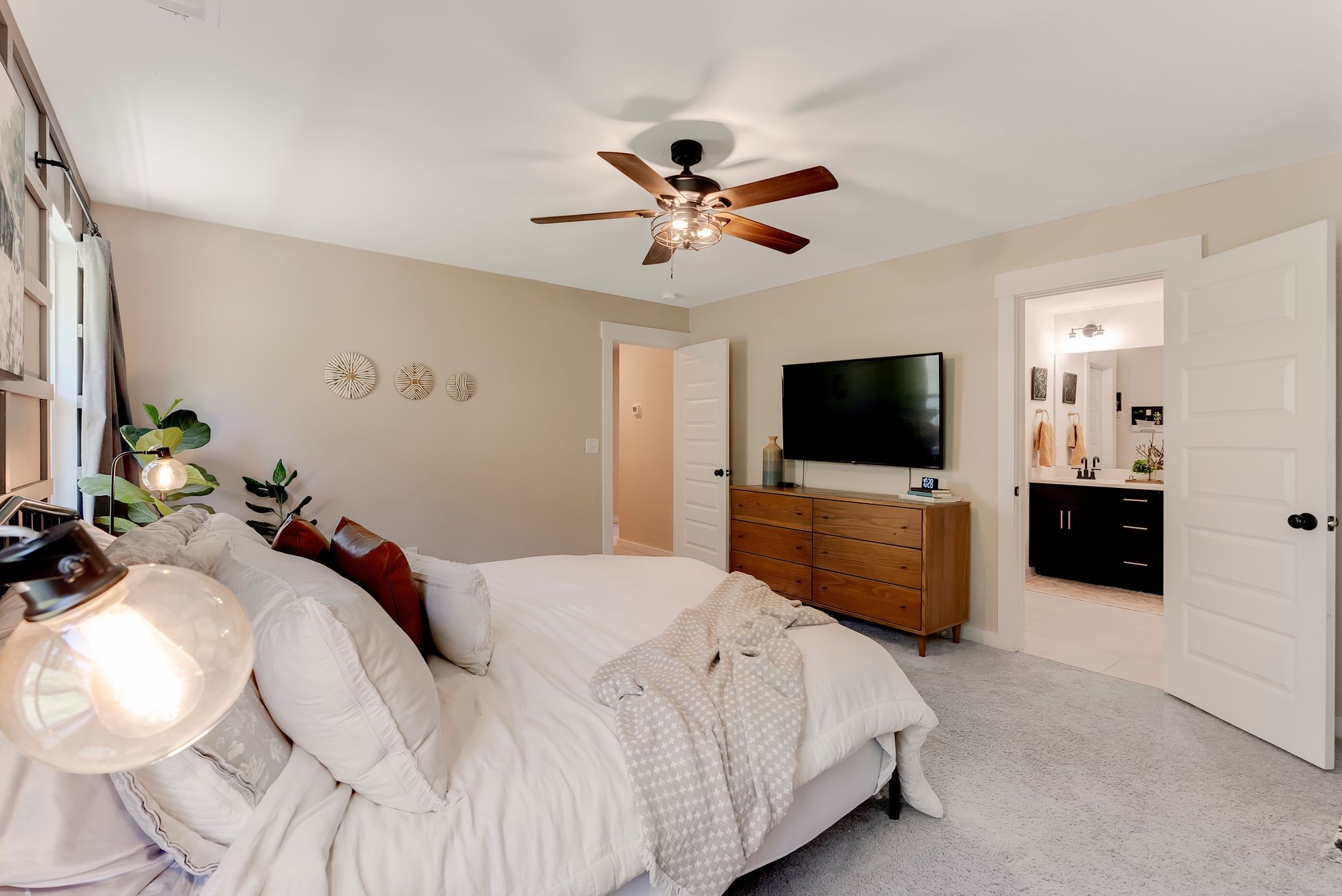 7908 Silver Oak Ct