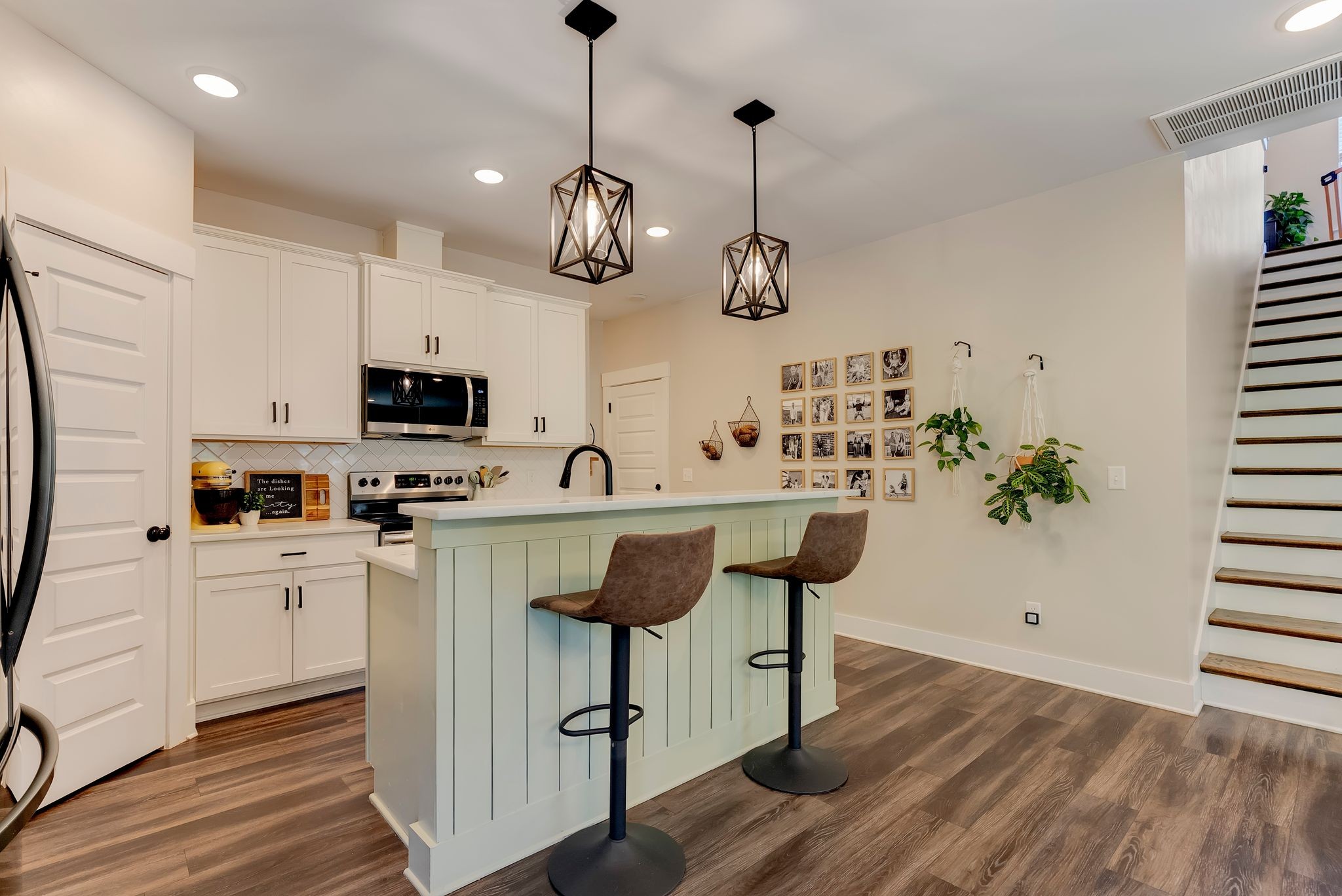 7908 Silver Oak Ct