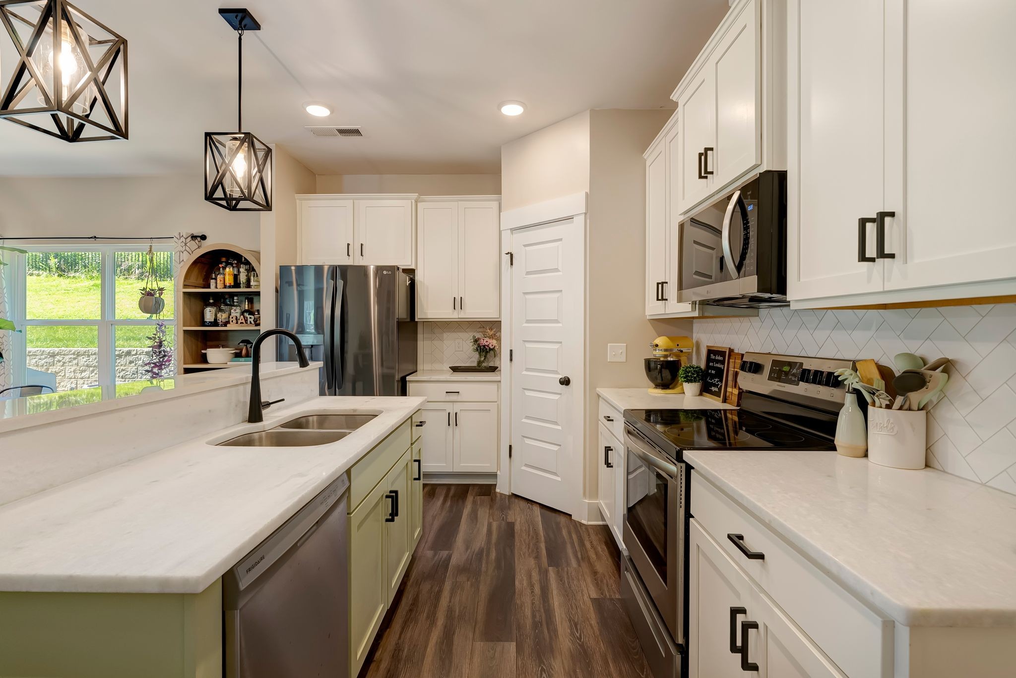 7908 Silver Oak Ct