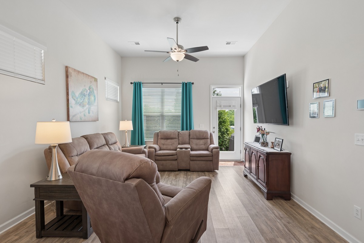 23 Holland Ridge Cir