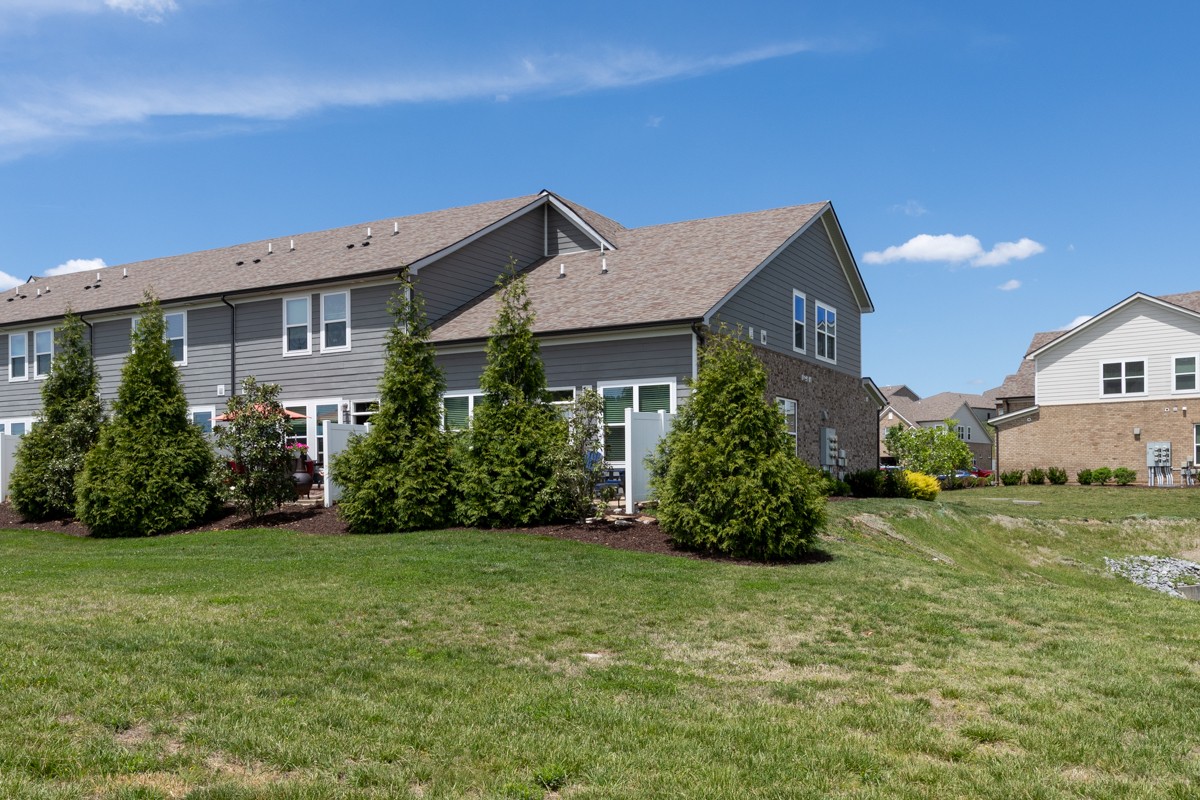 23 Holland Ridge Cir