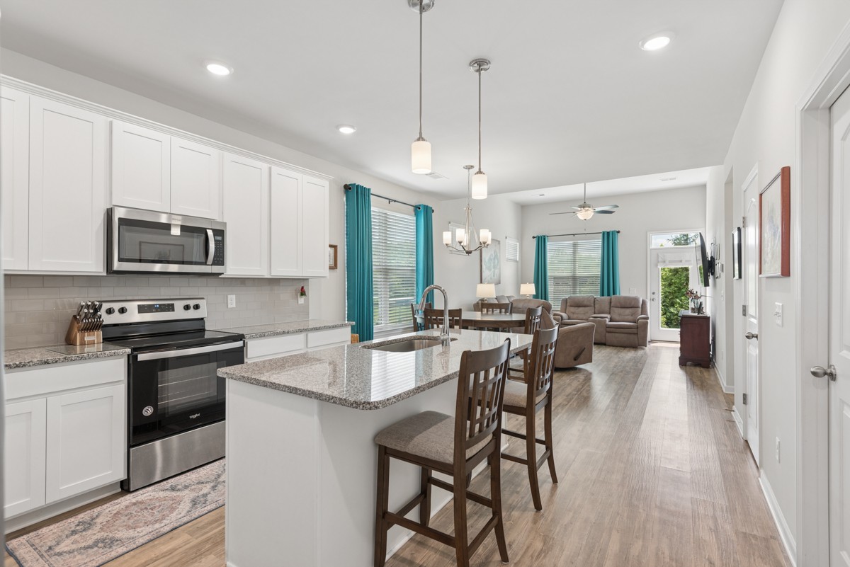 23 Holland Ridge Cir