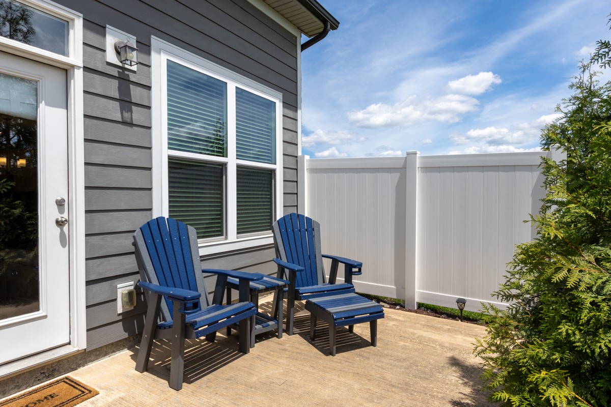 23 Holland Ridge Cir