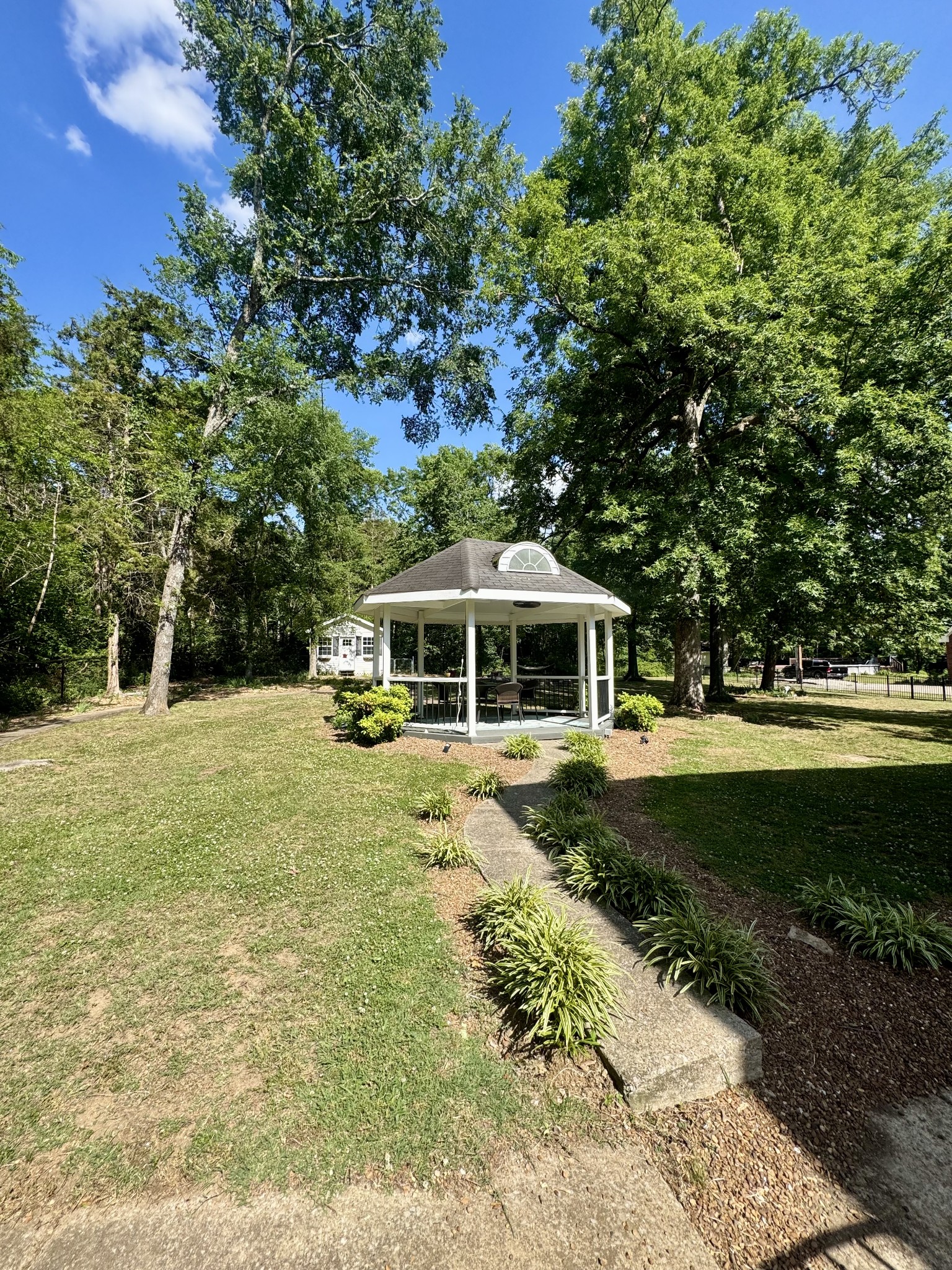 2341 Quarry Rd
