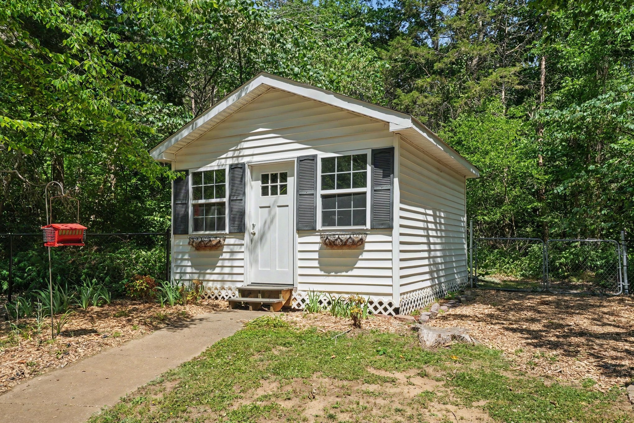 2341 Quarry Rd