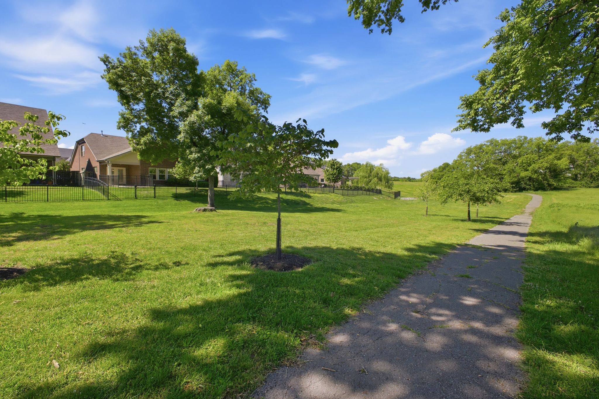5001 Riverbank Dr