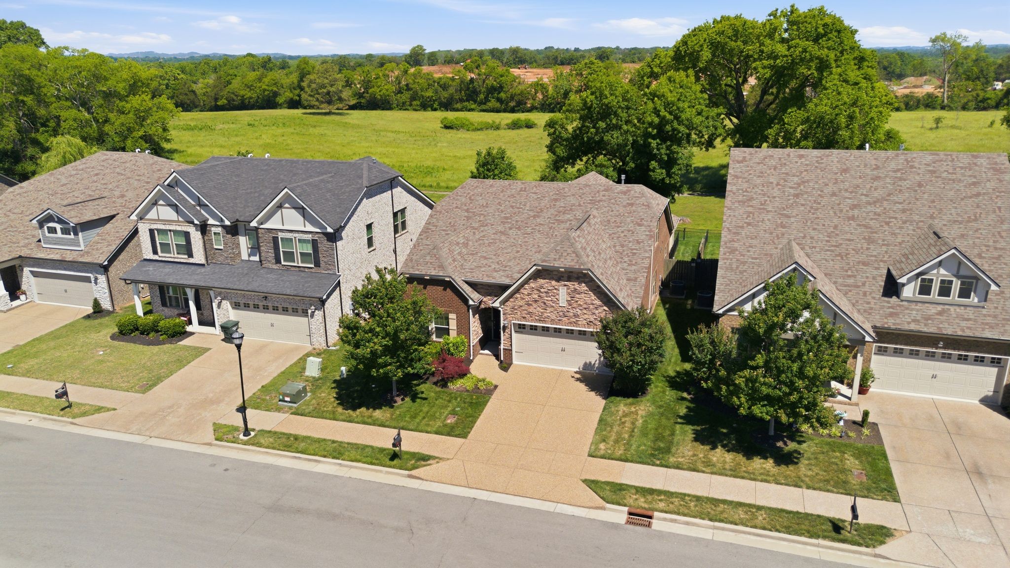 5001 Riverbank Dr