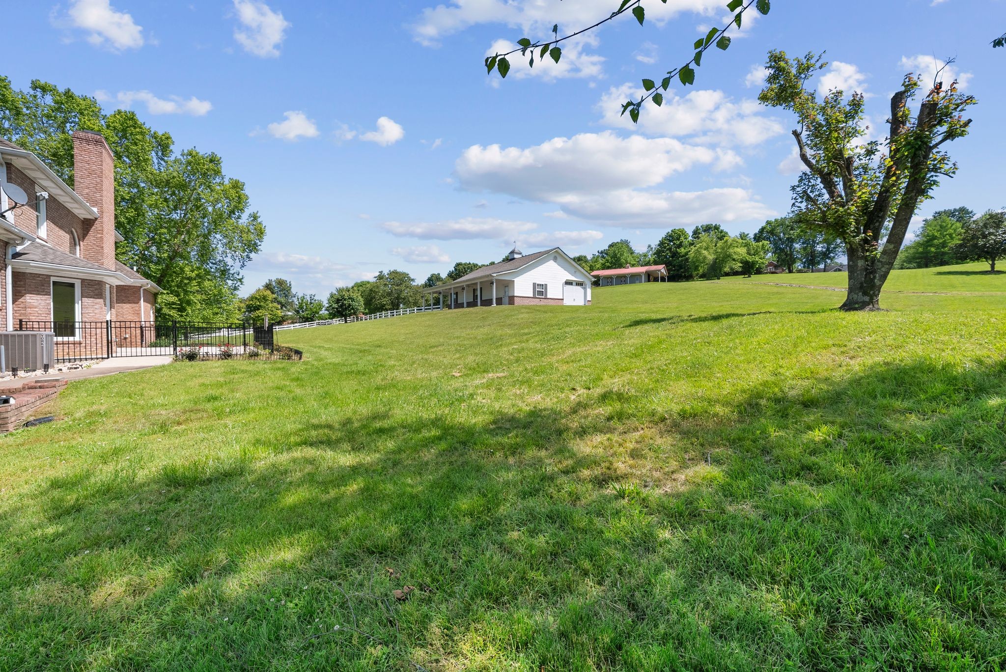 1834 Baker Rd