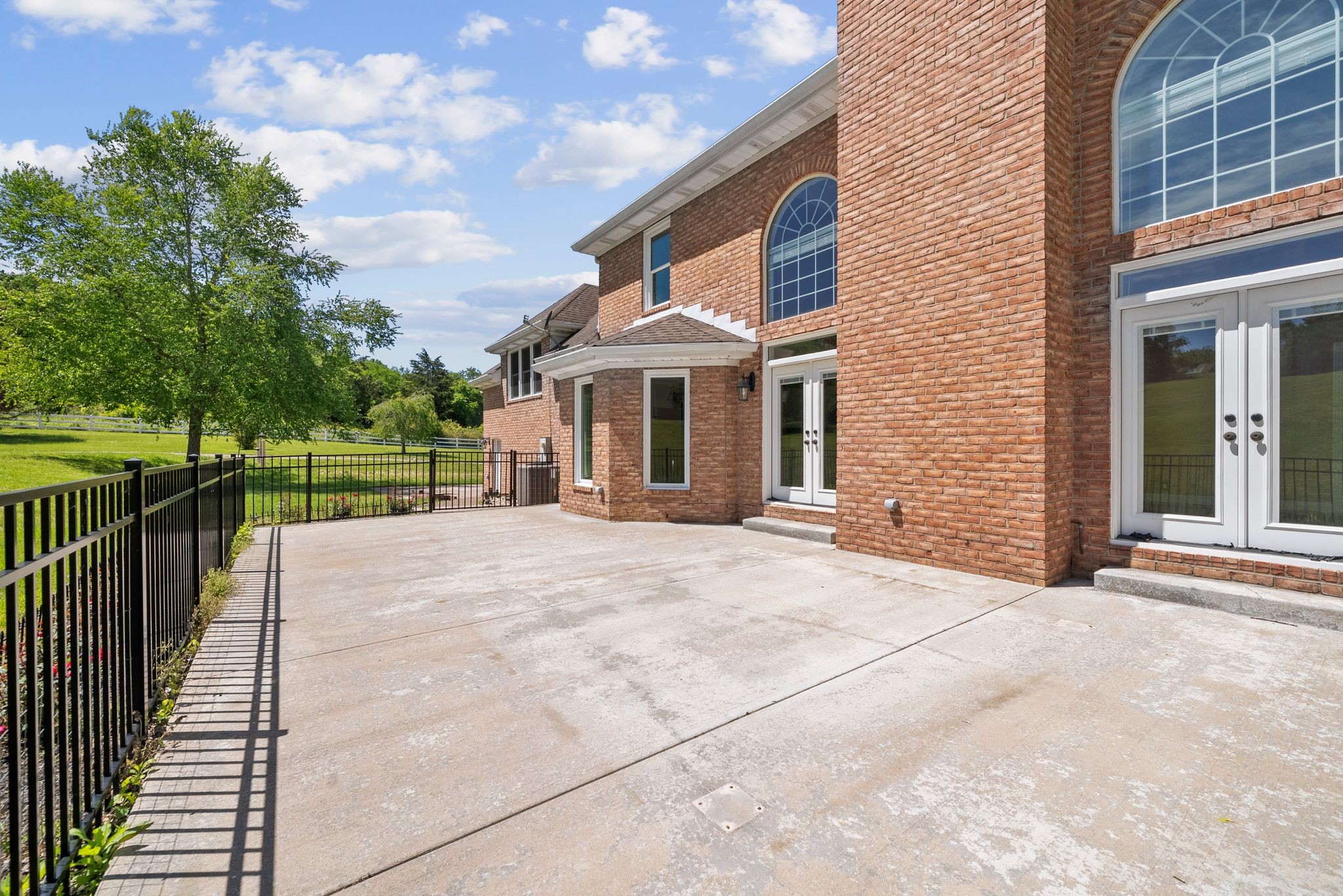 1834 Baker Rd