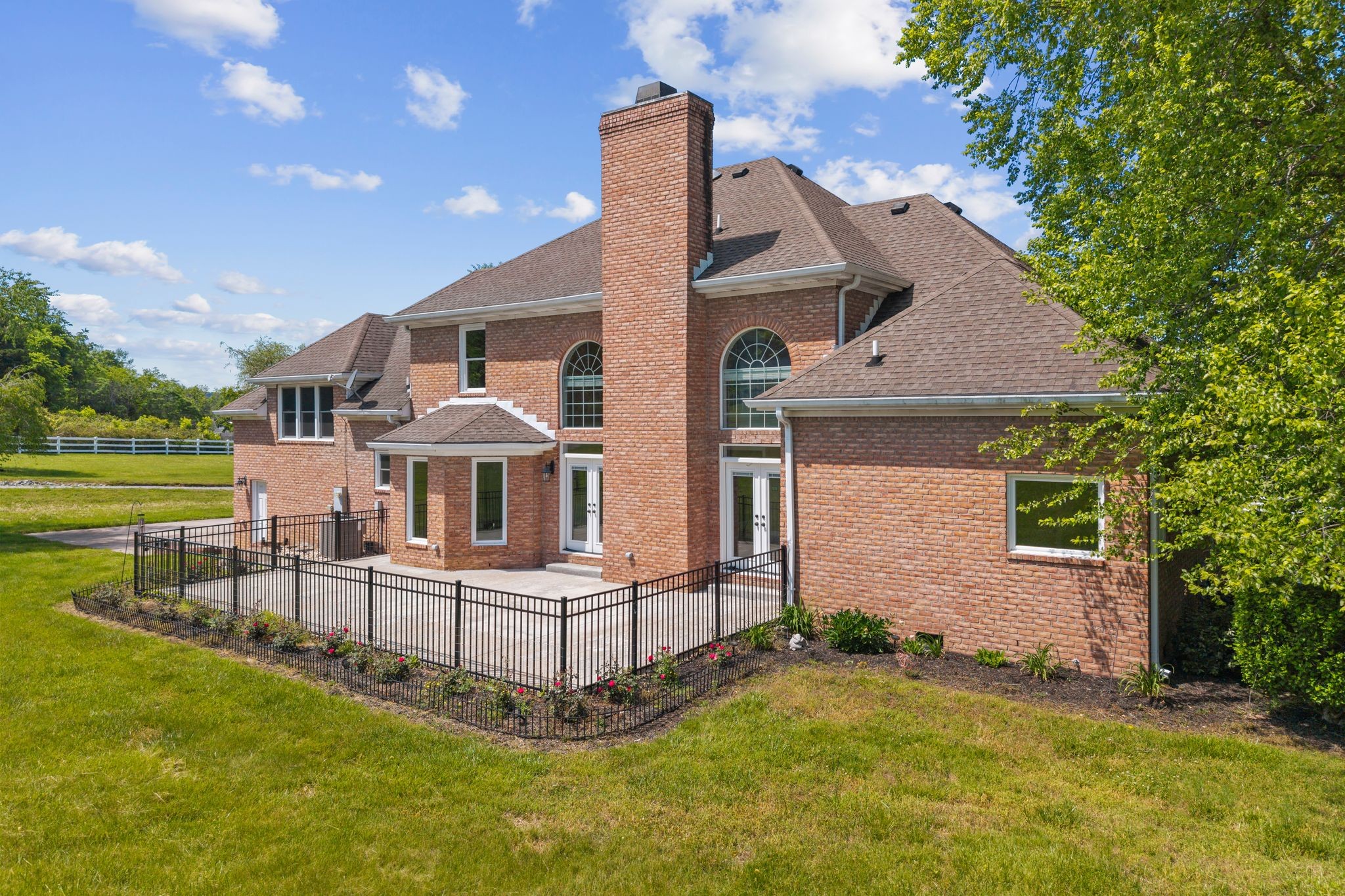 1834 Baker Rd