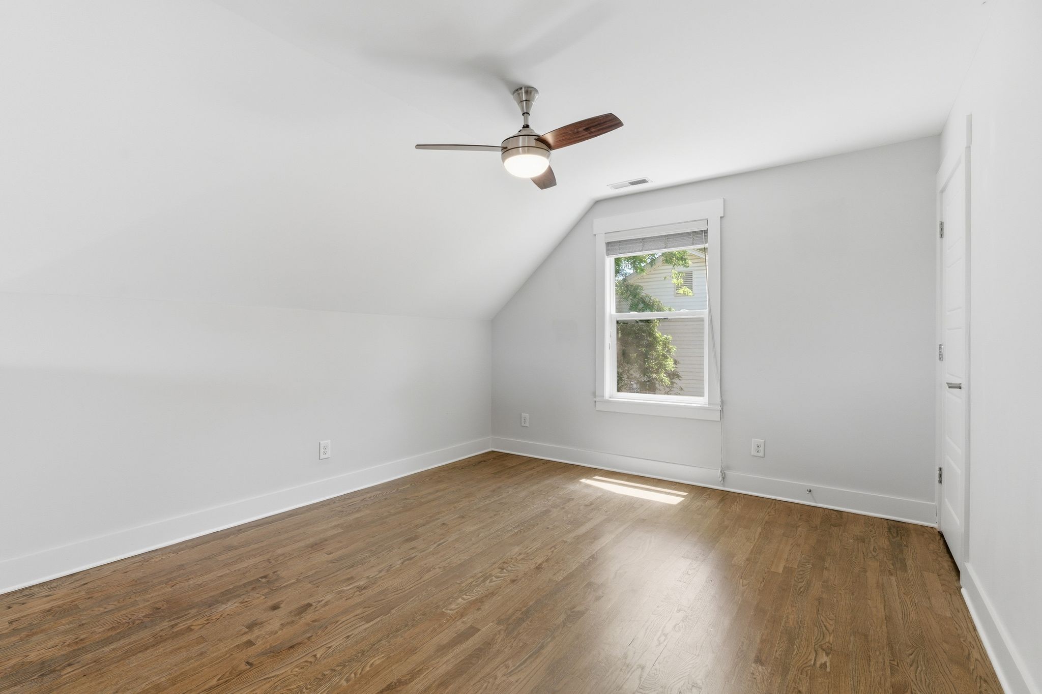 1224 Bessie Ave