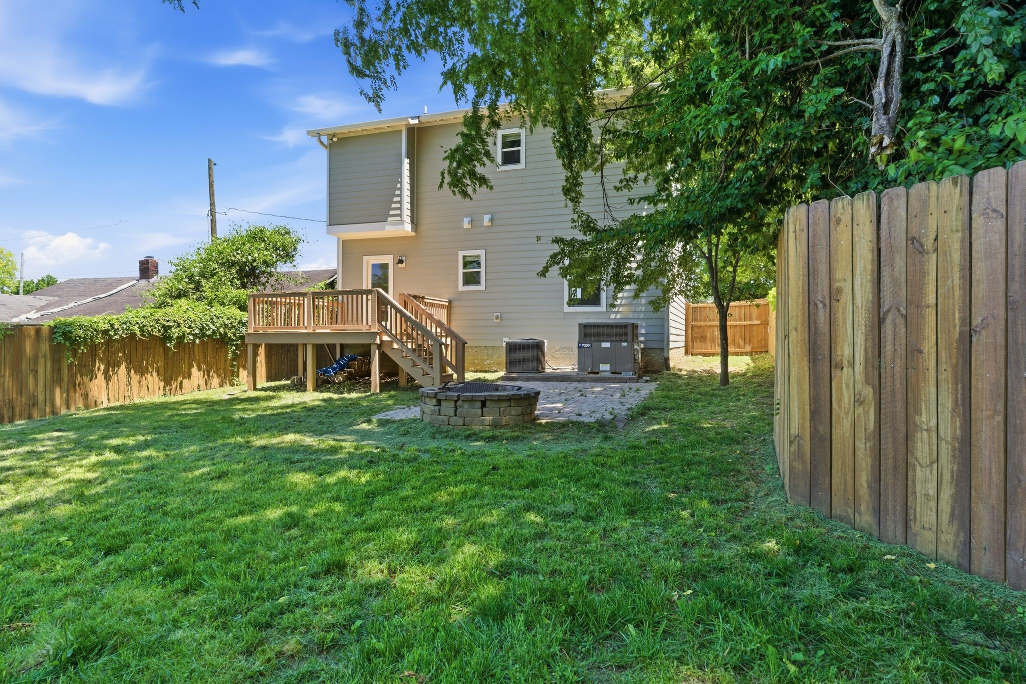 1224 Bessie Ave