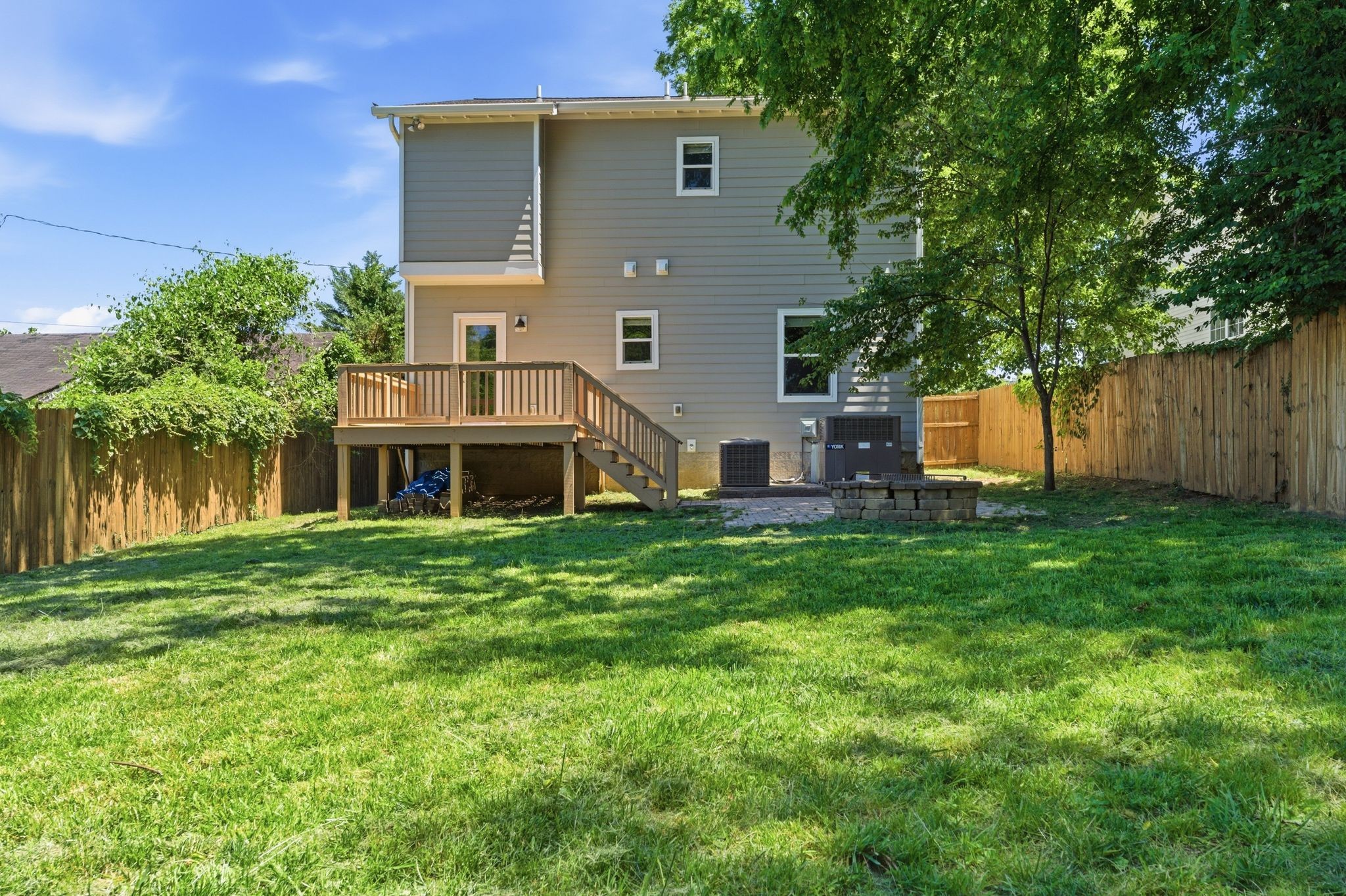 1224 Bessie Ave