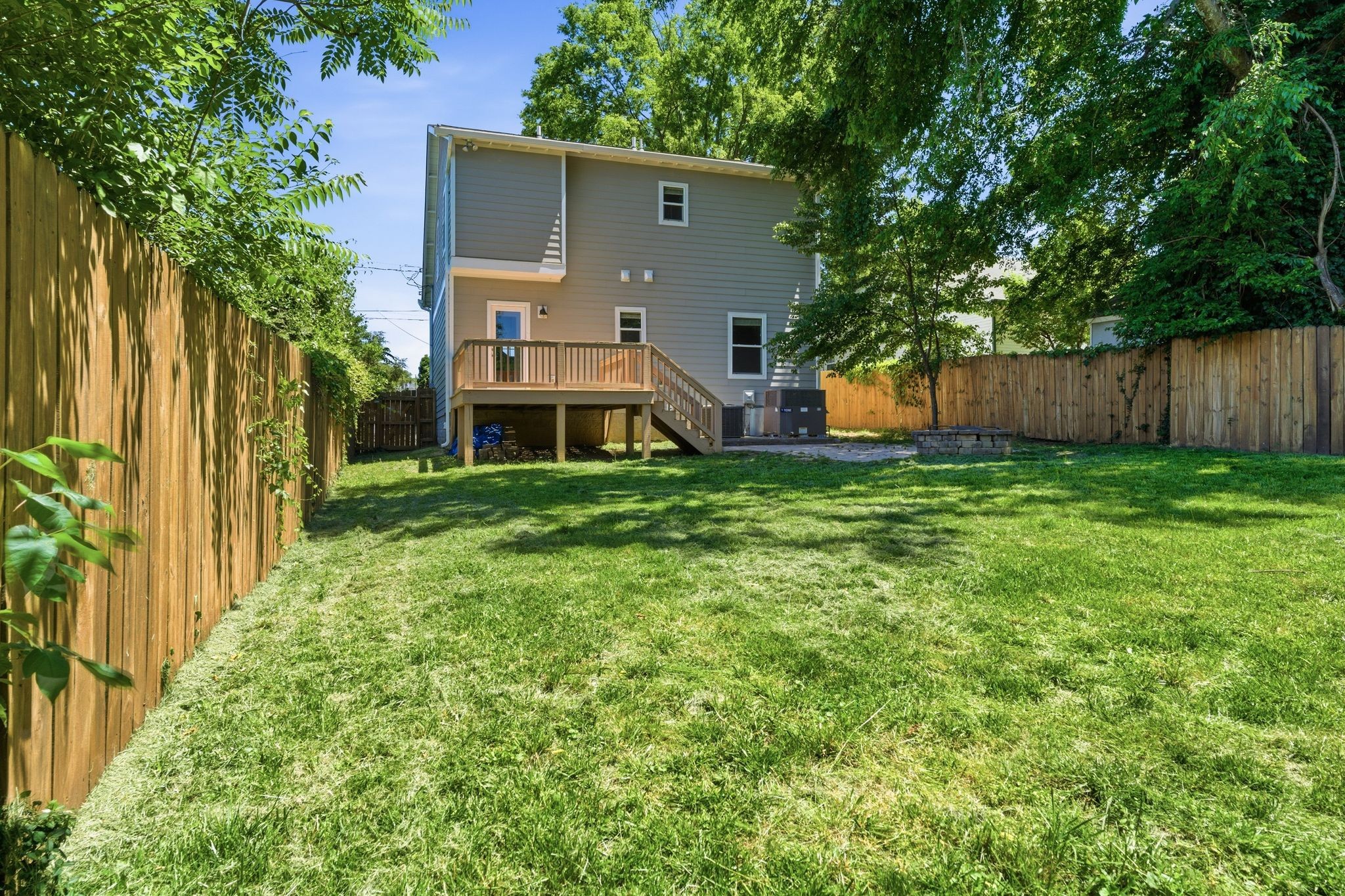 1224 Bessie Ave